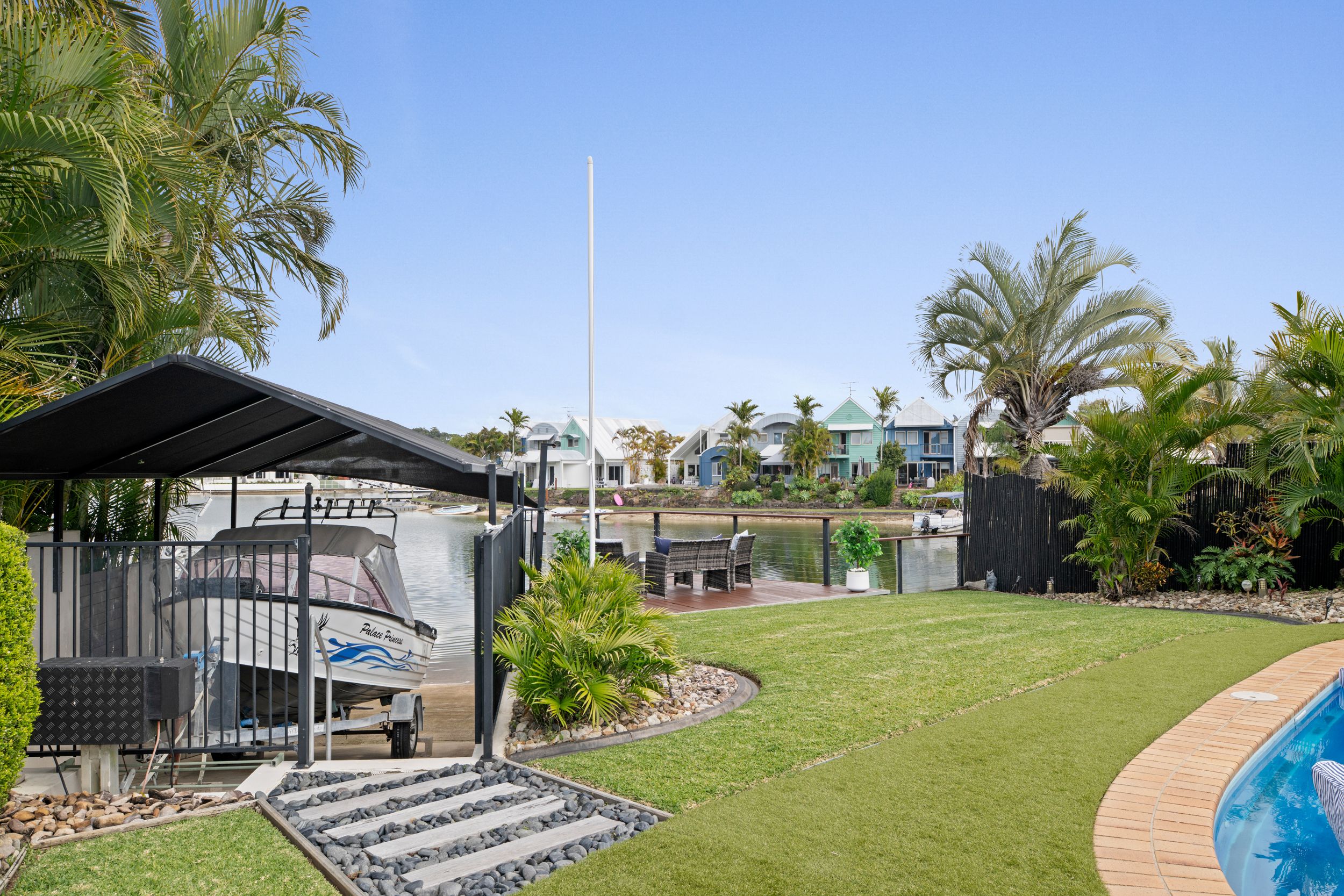 4 Maroochy Waters Drive, Maroochydore, QLD 4558