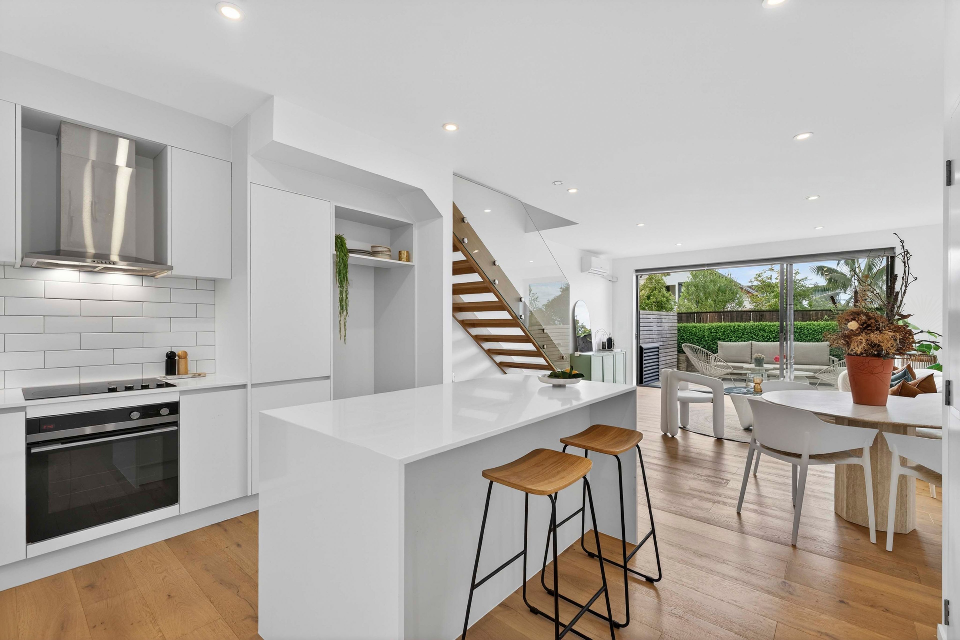 17/37 St Vincent Avenue, Remuera