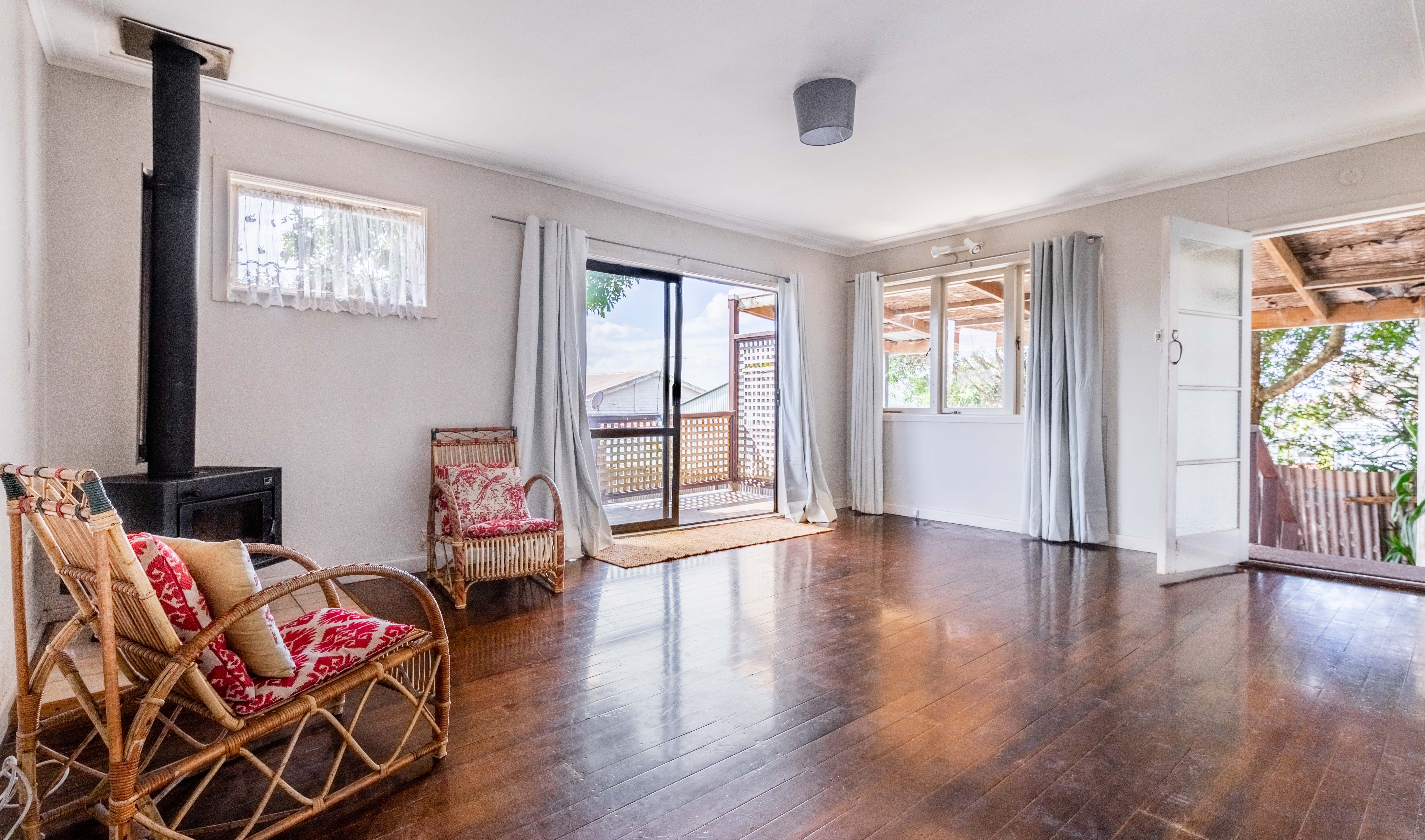 2/23 Clayburn Road, Glen Eden, Waitakere City