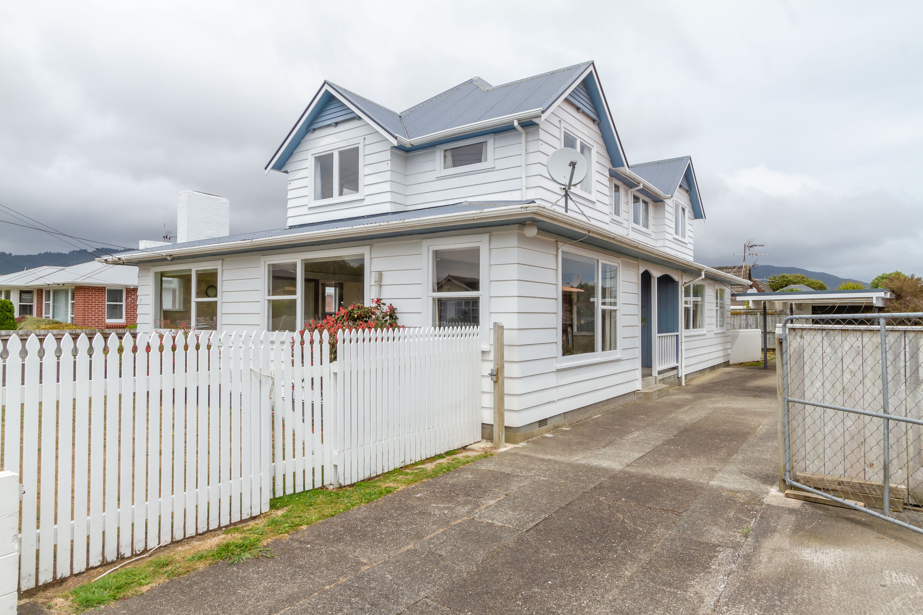 27 Garden Road, Avalon, Lower Hutt City