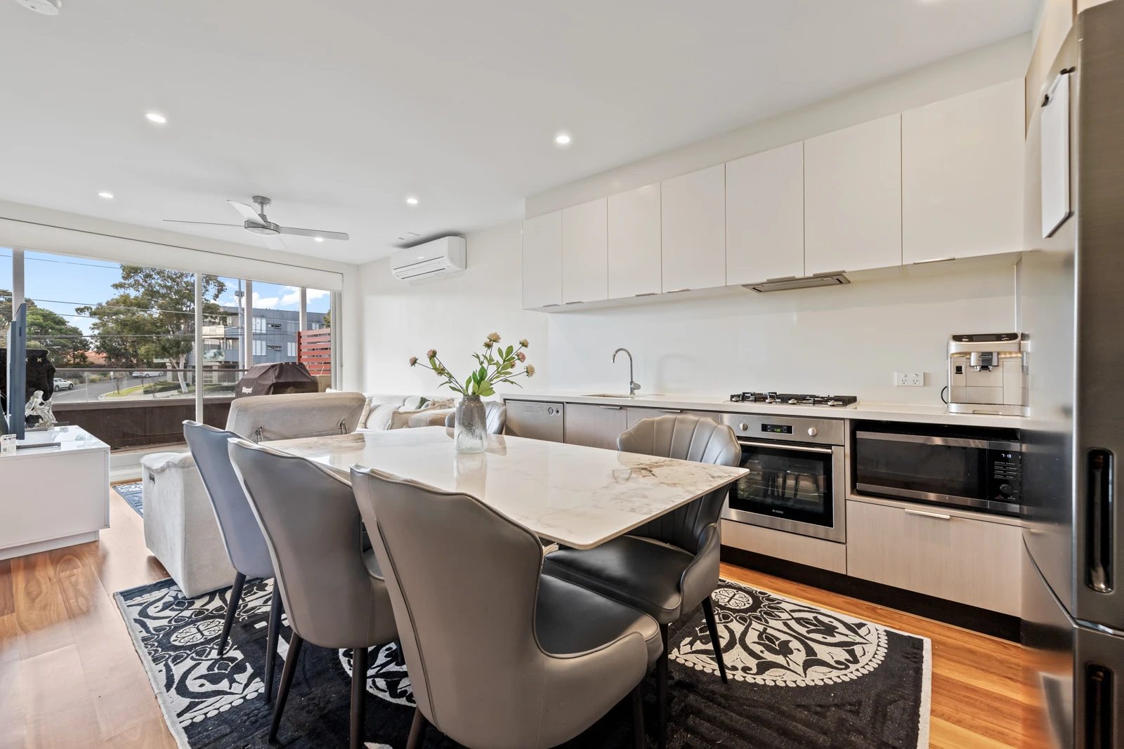 209/326-328 Burwood Highway, Burwood, VIC 3125