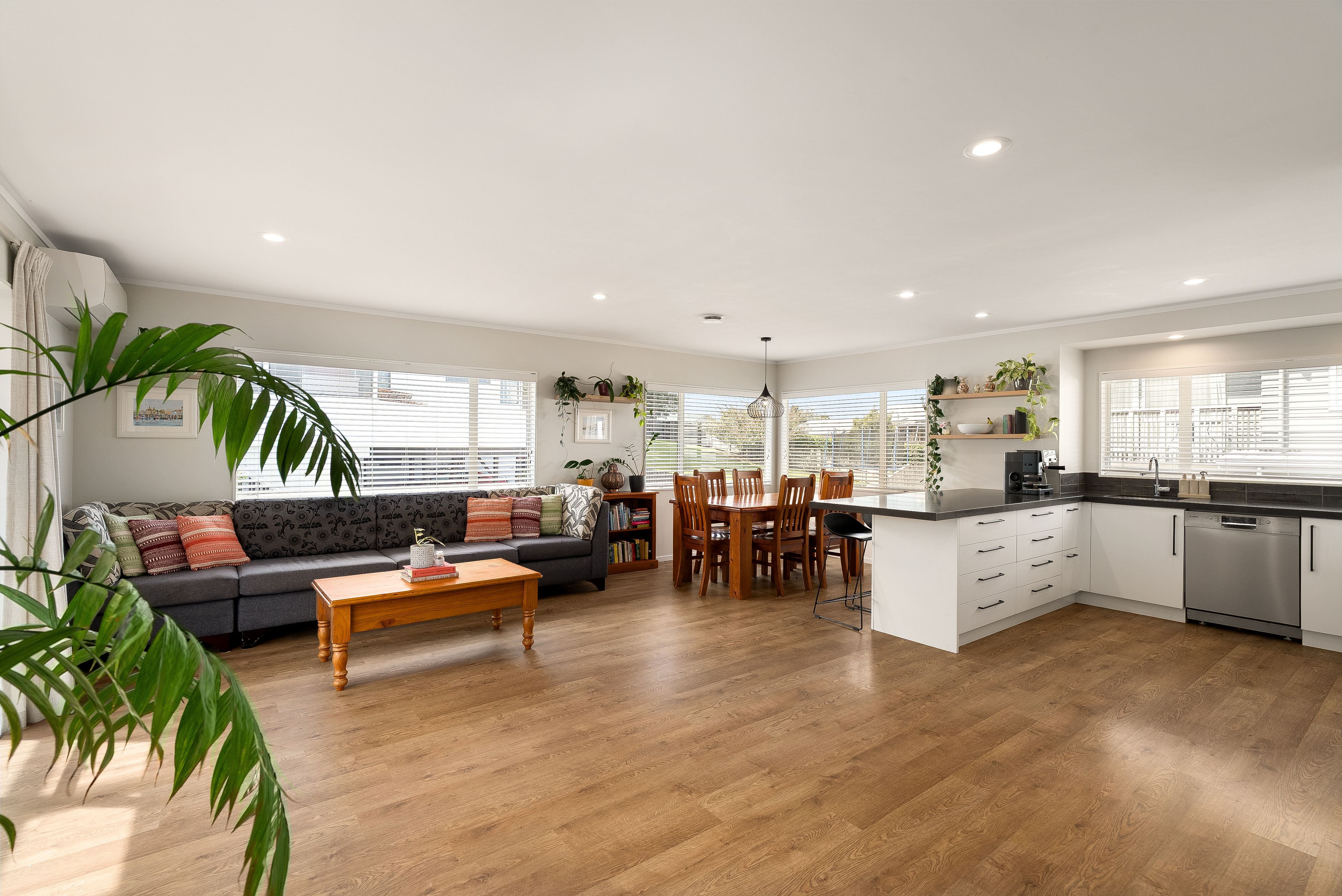 2/30 Howe Street, Howick, Manukau City