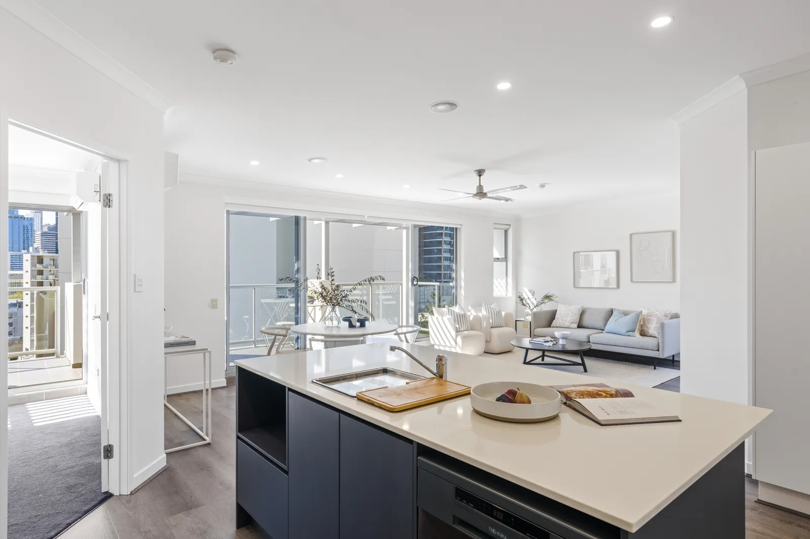 704/8 Cordelia Street, South Brisbane