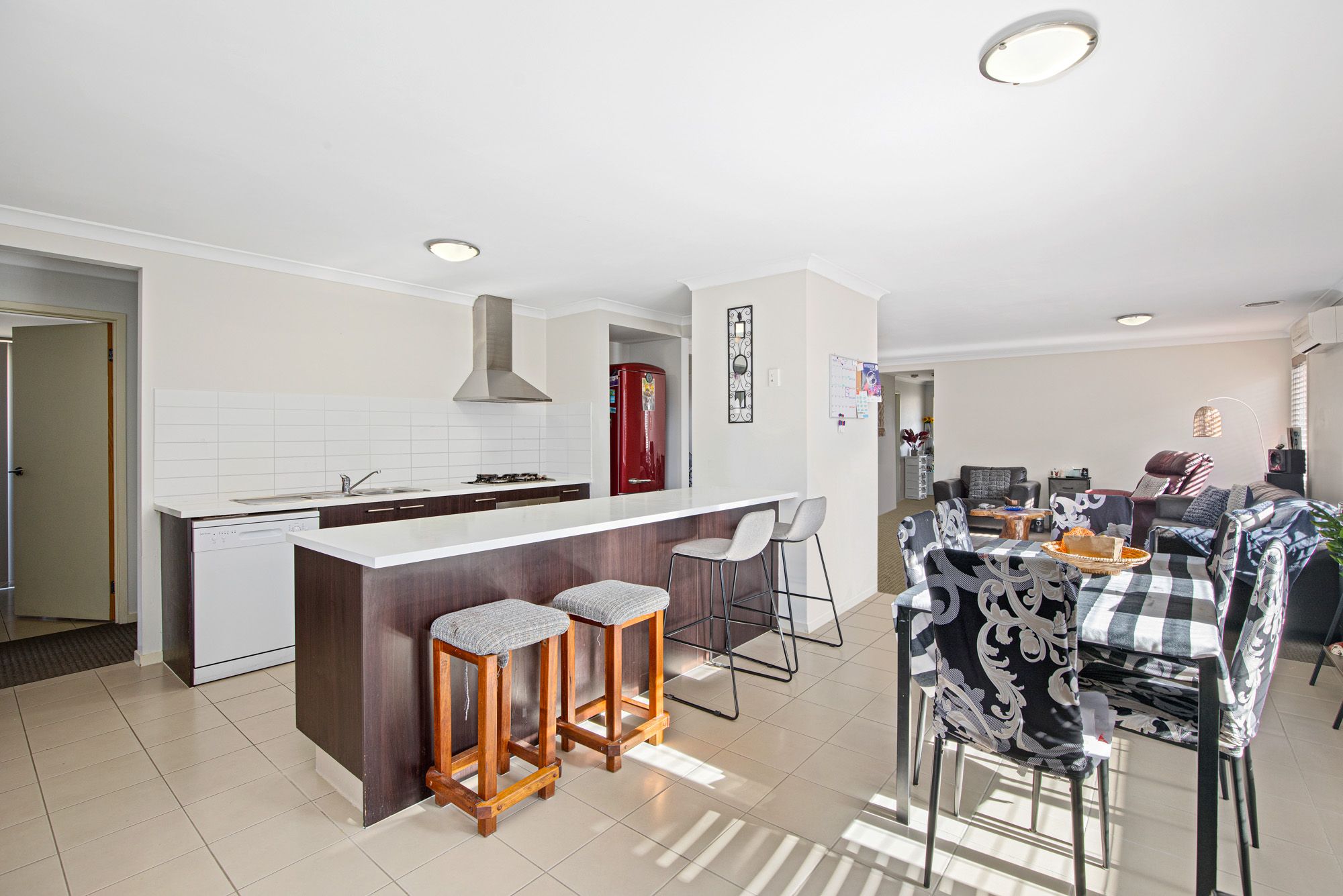 736 Armstrong Road, MANOR LAKES, VIC 3024