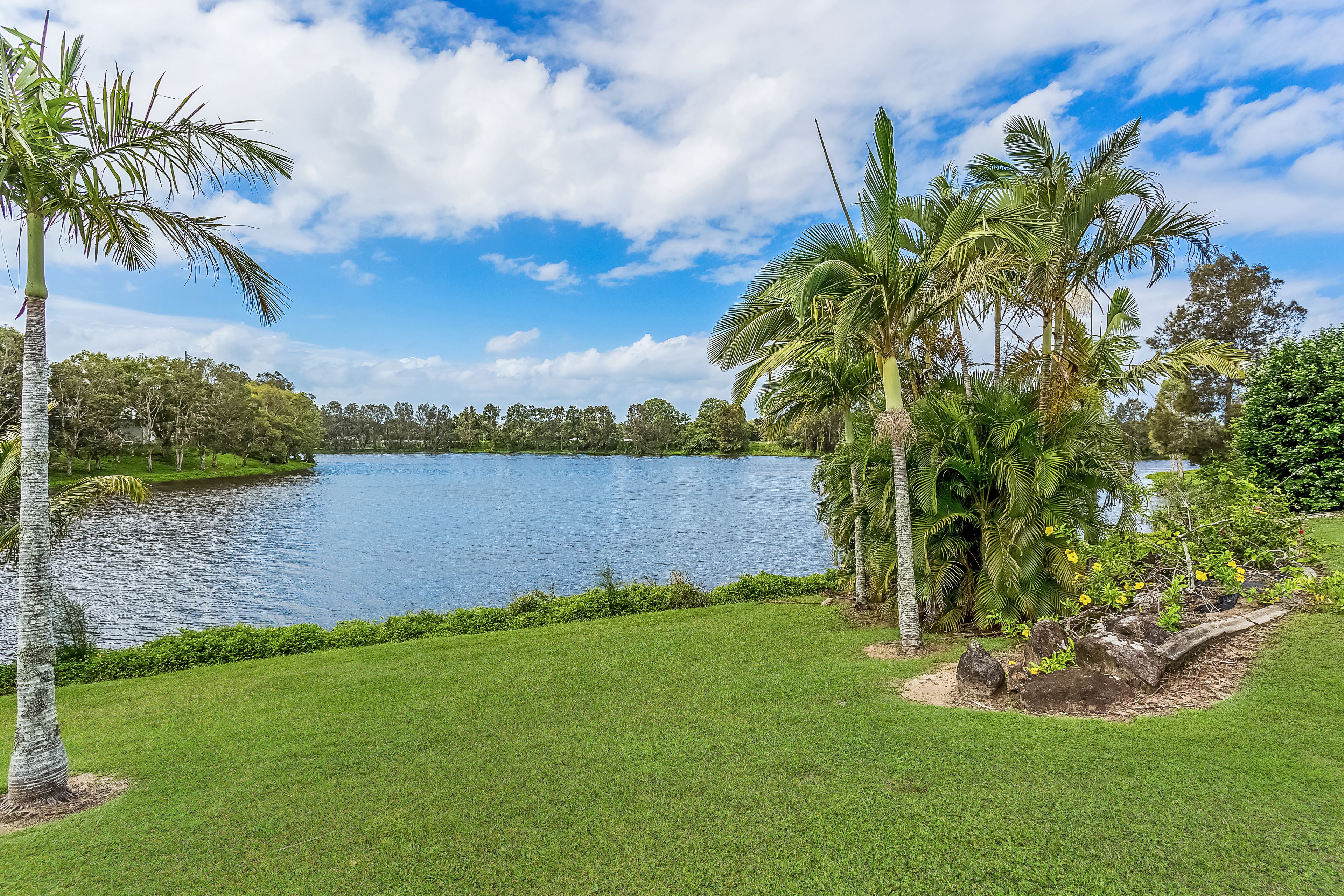 17/24 Ron Penhaligon Way, Robina, QLD 4226