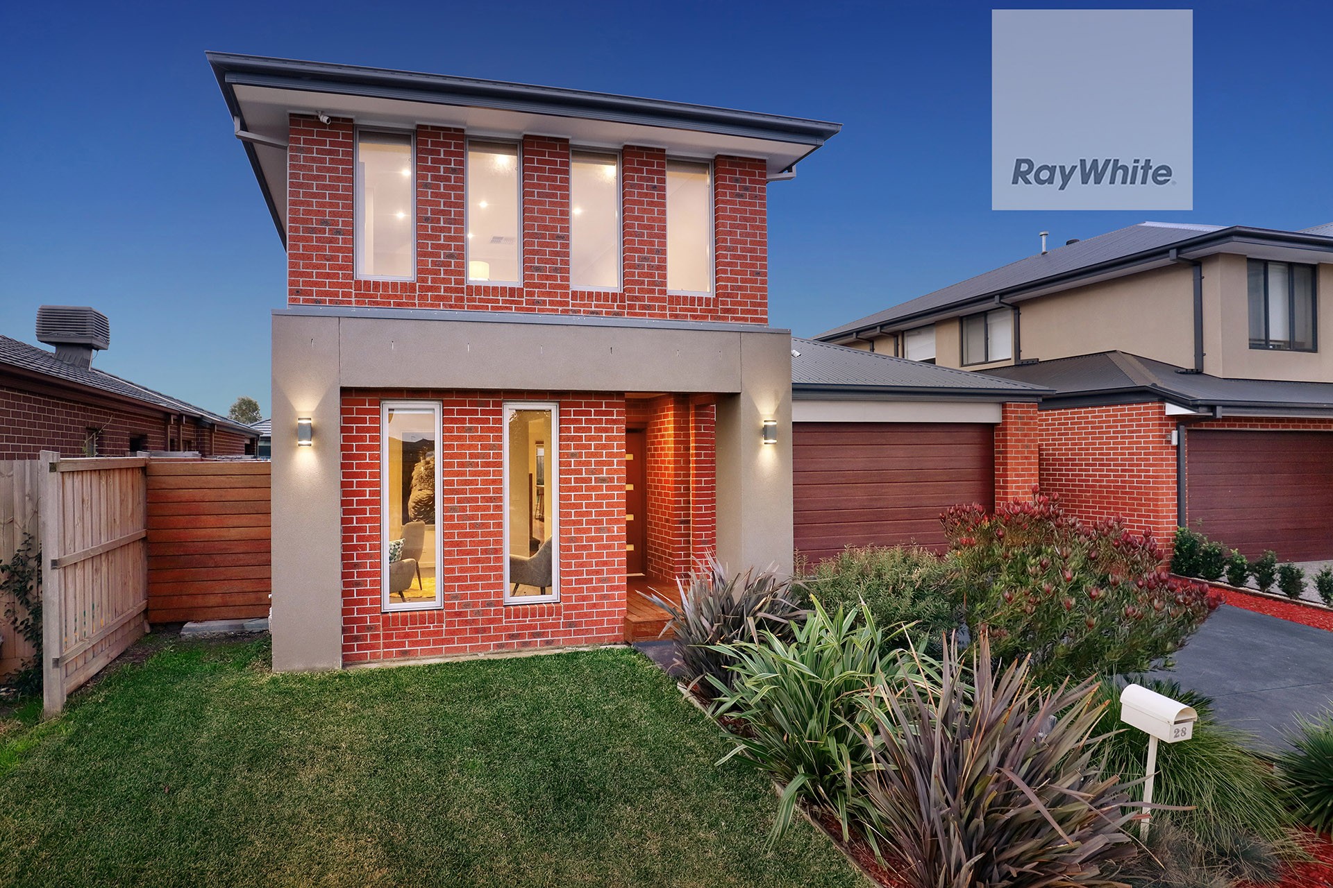 28 Honey Flower Way, Greenvale, VIC 3059