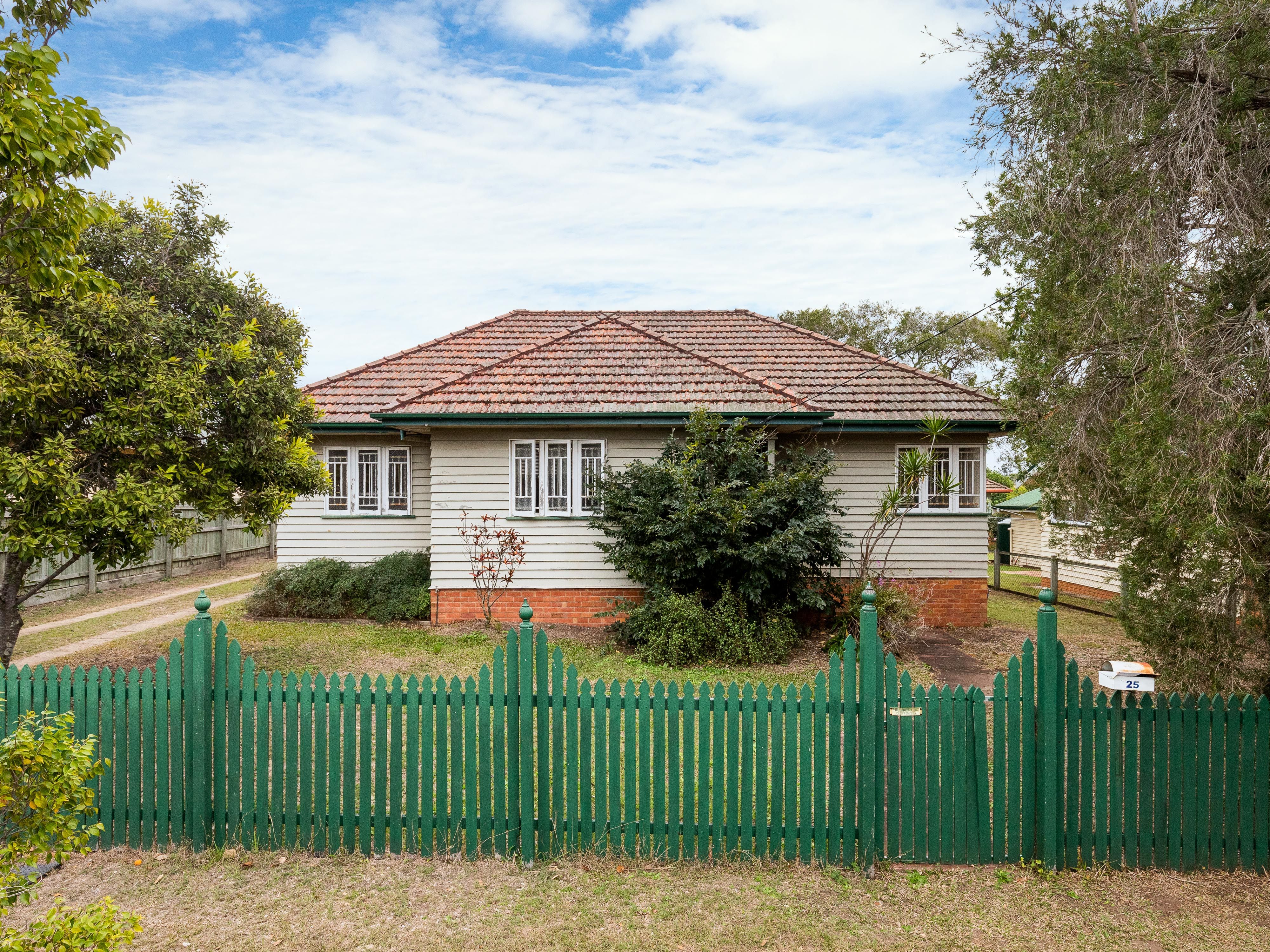 25-27 Bayview Terrace, Geebung, QLD 4034