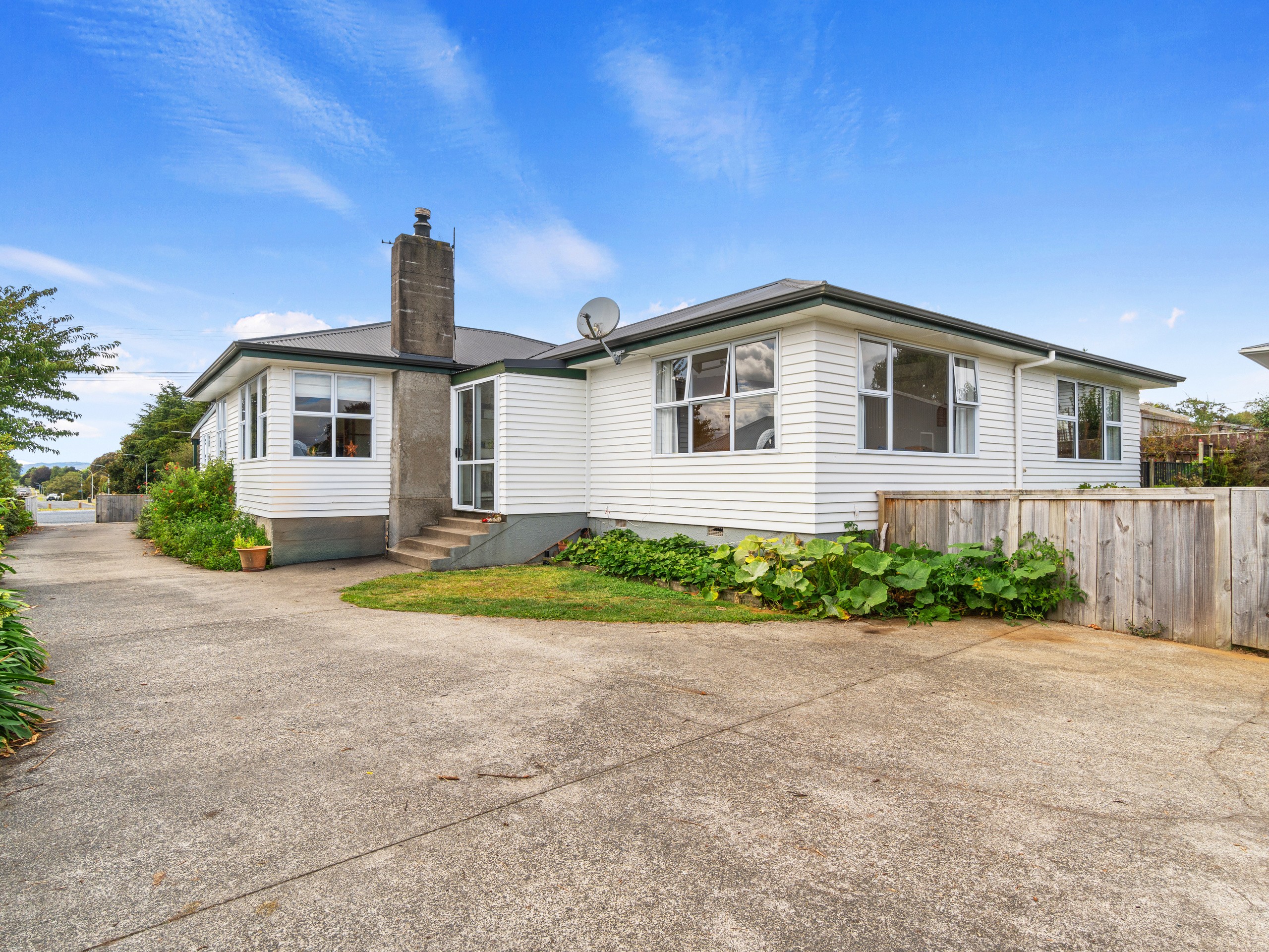 16 Rolleston Street, Kihikihi, Waipa District