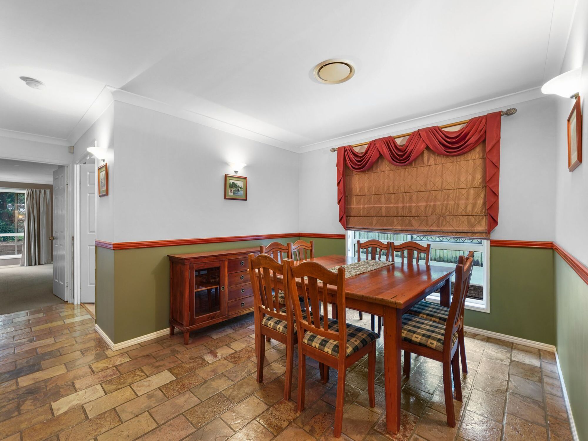 42 Meera Street — photo 17 of 22