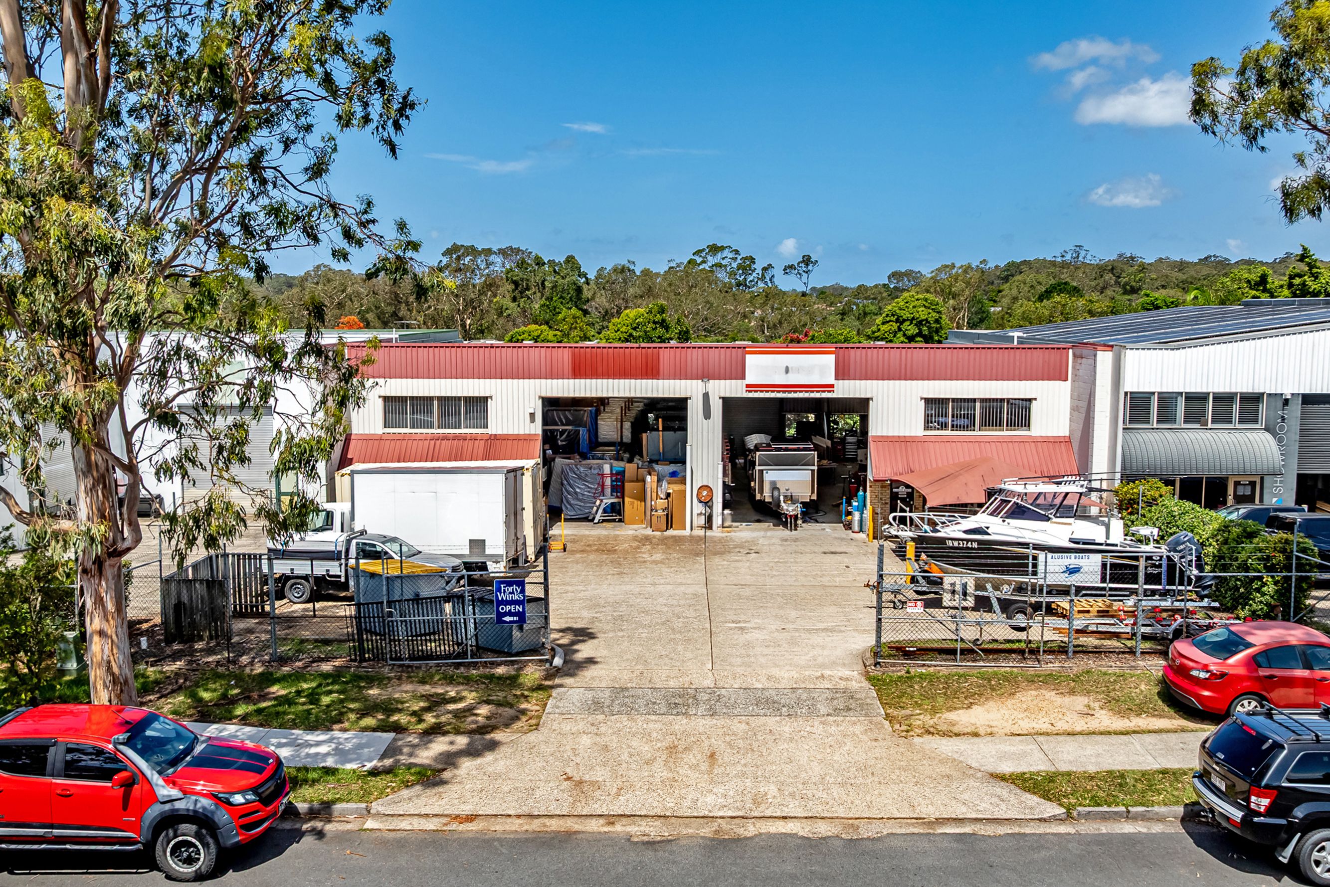11 Neumann Road, Capalaba, QLD 4157