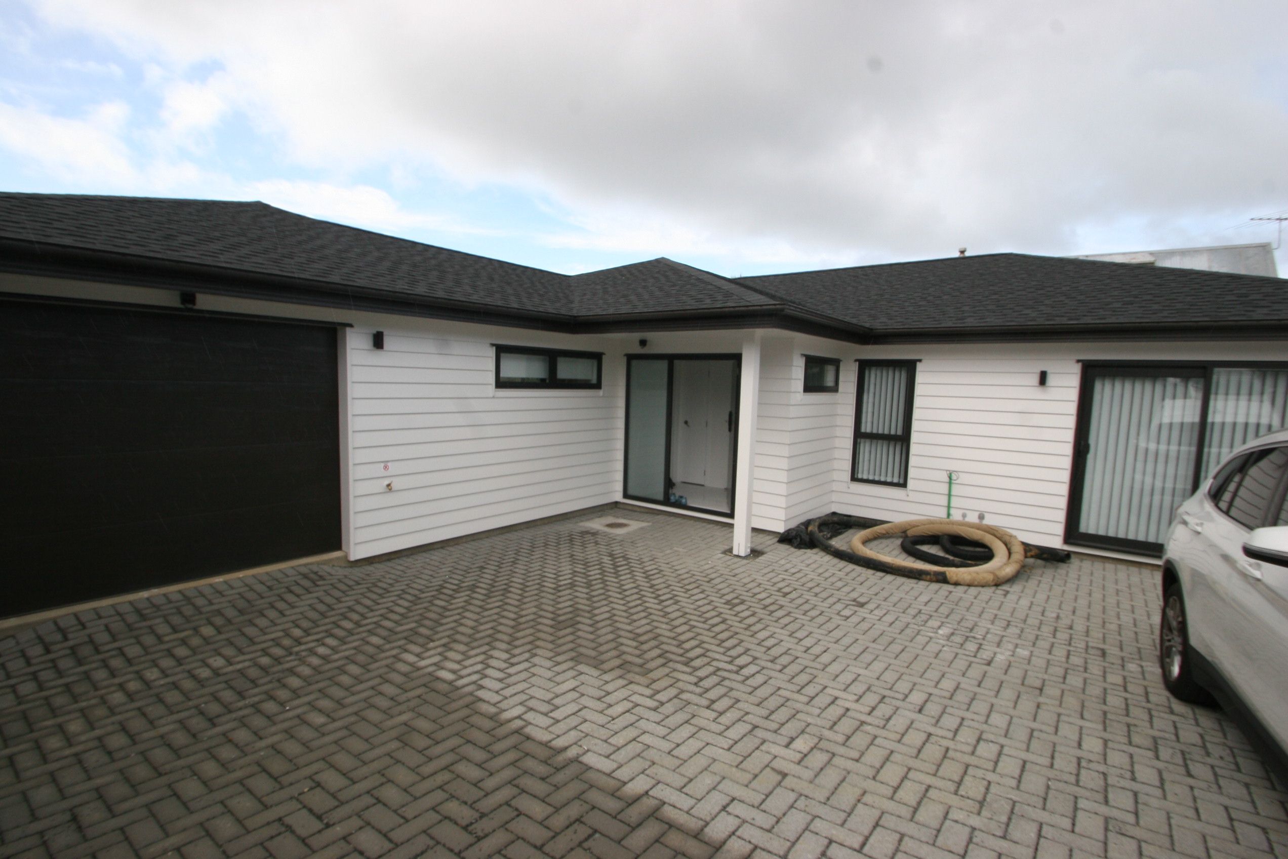 63 Fairclough Road, Beach Haven, North Shore City