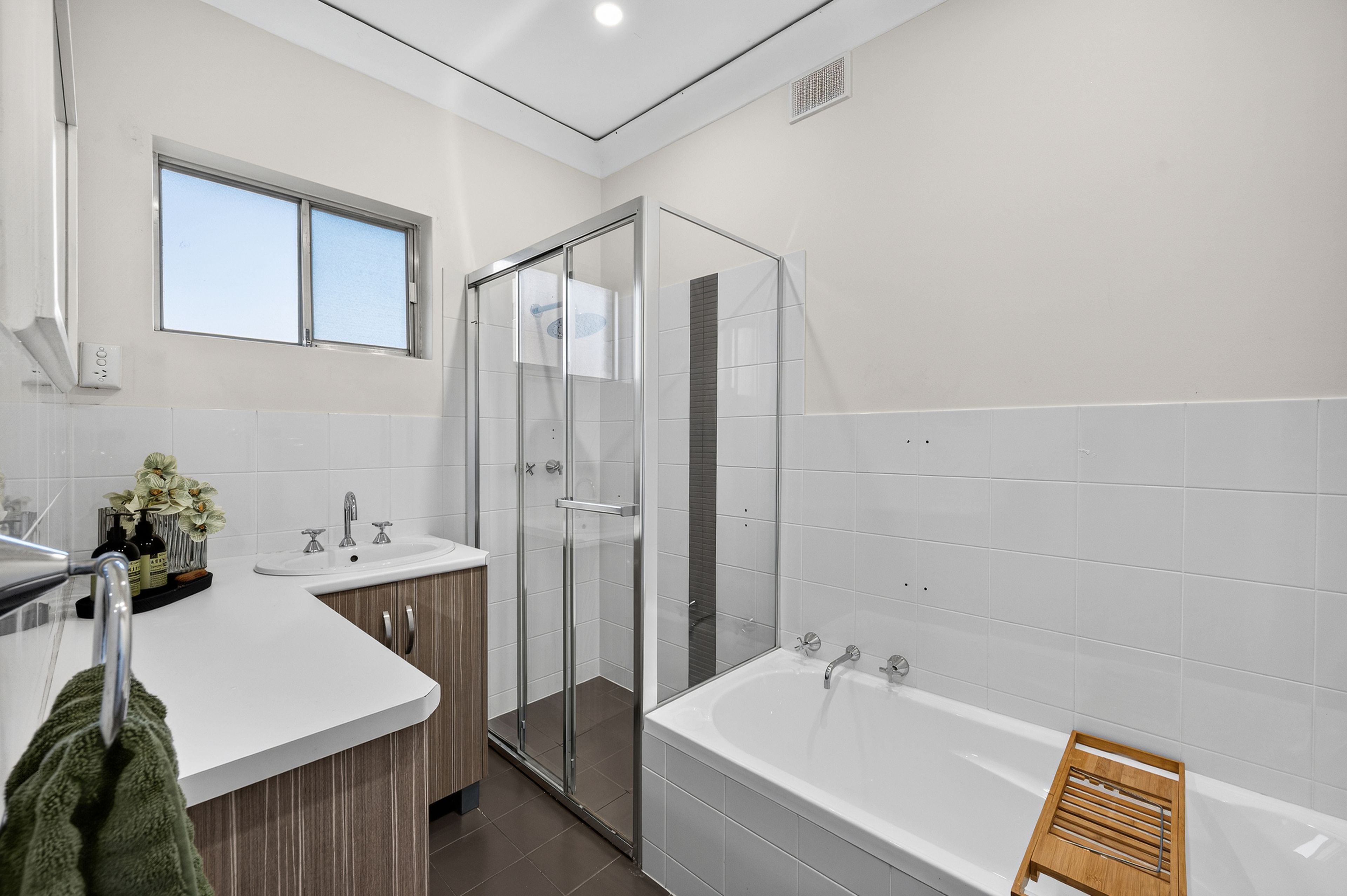 4 Treana Crescent — photo 16 of 20