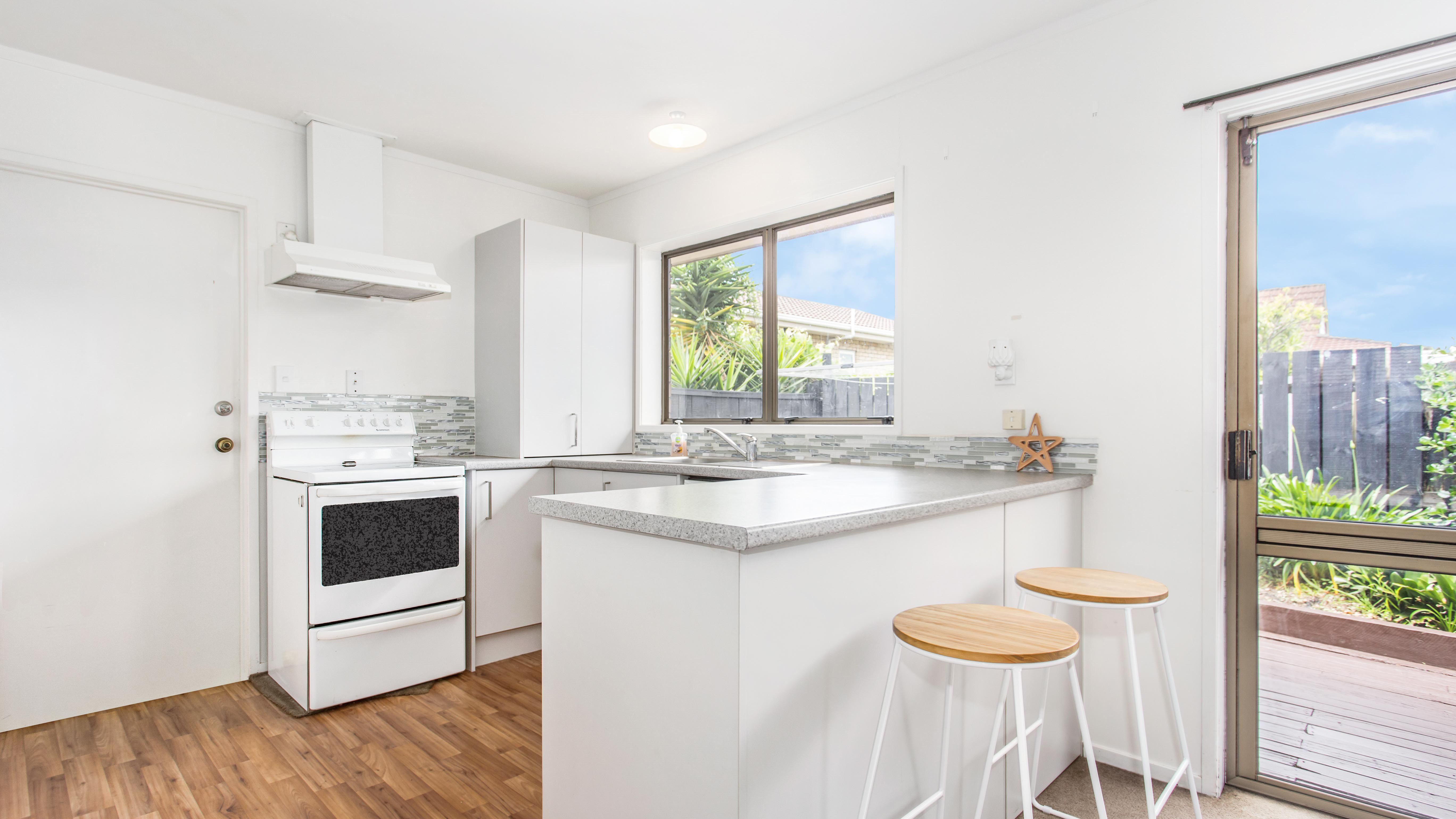 2/6 Colleen Norma Place, Half Moon Bay, Manukau City