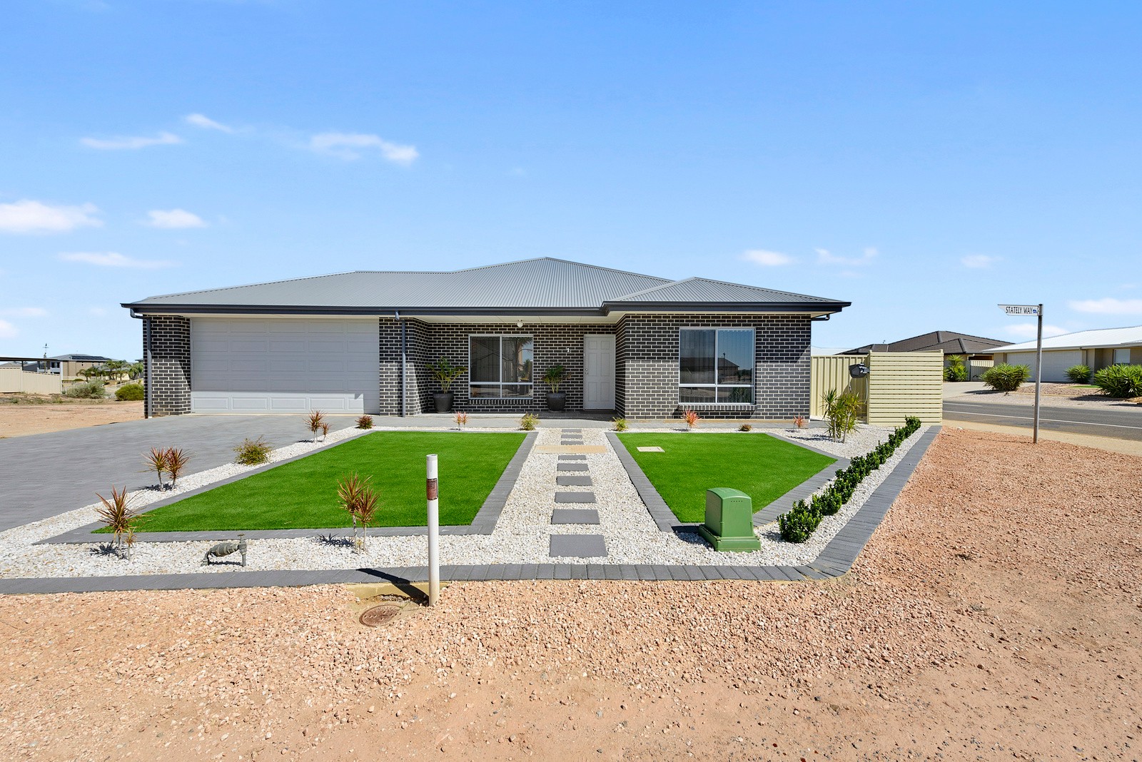 1 Stately Way, Wallaroo, SA 5556
