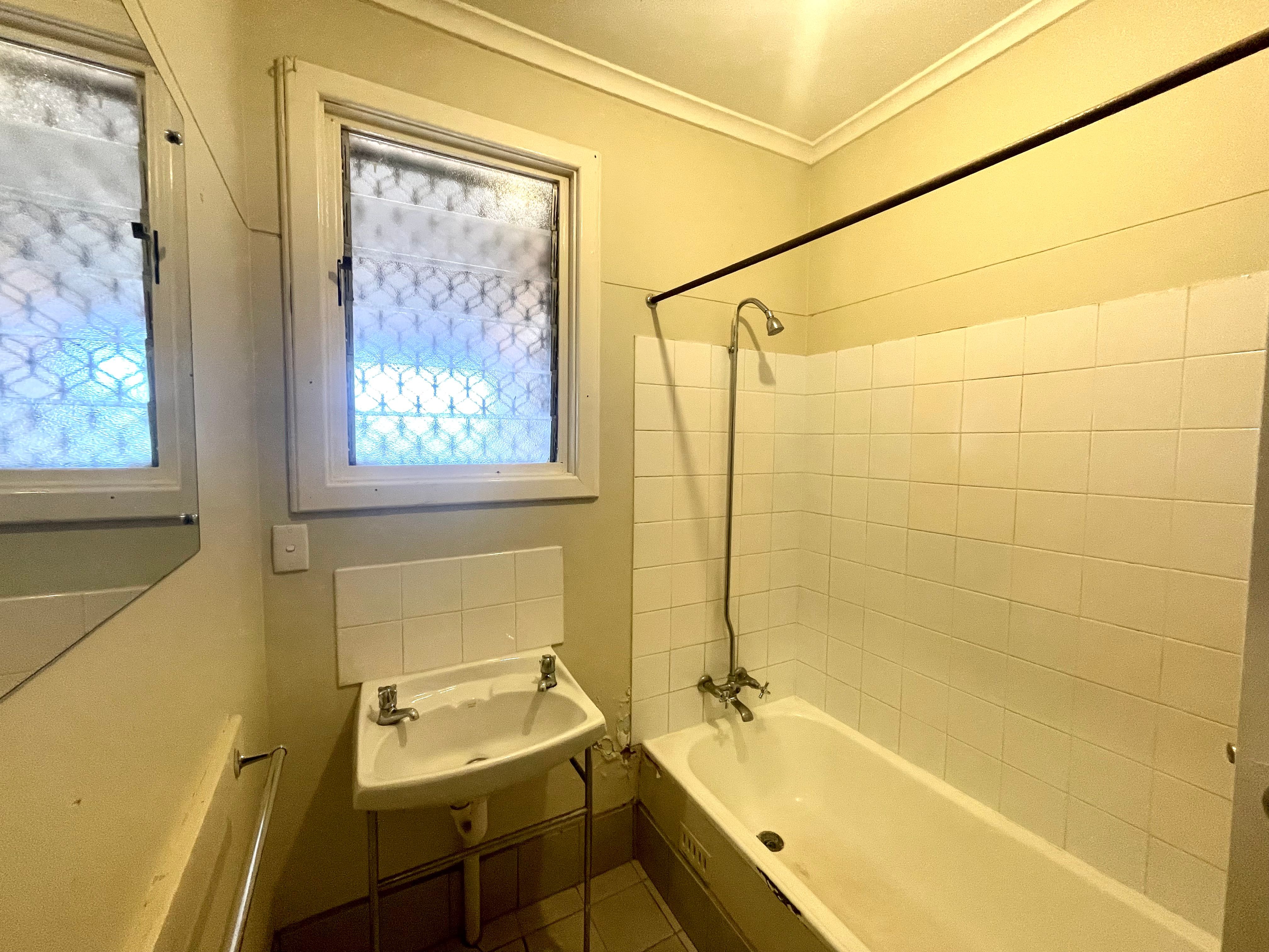 51 Mitchell Street — photo 6 of 10