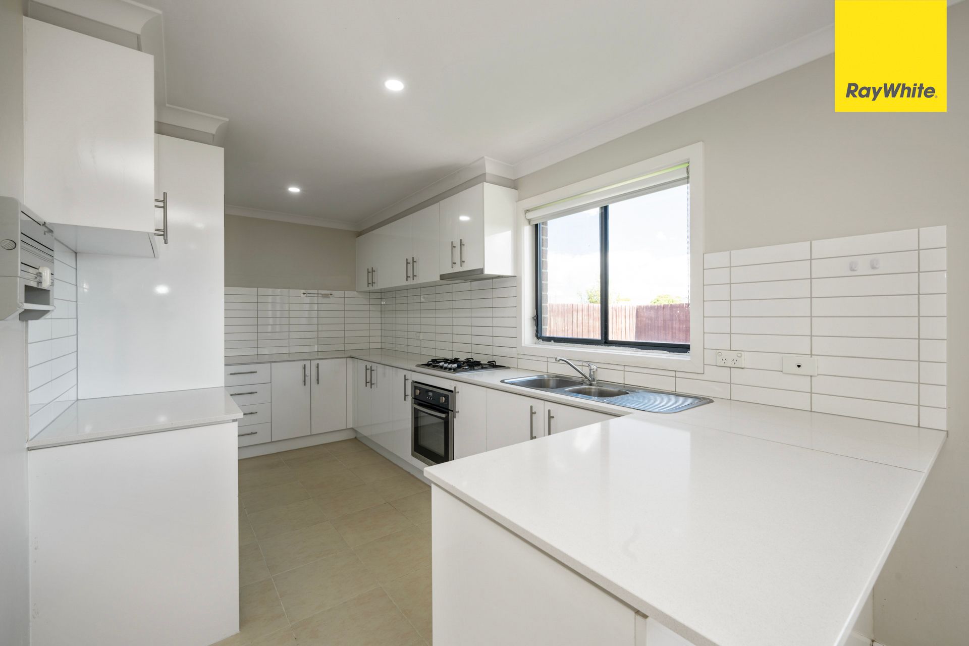 17 Bolton Street — photo 8 of 14