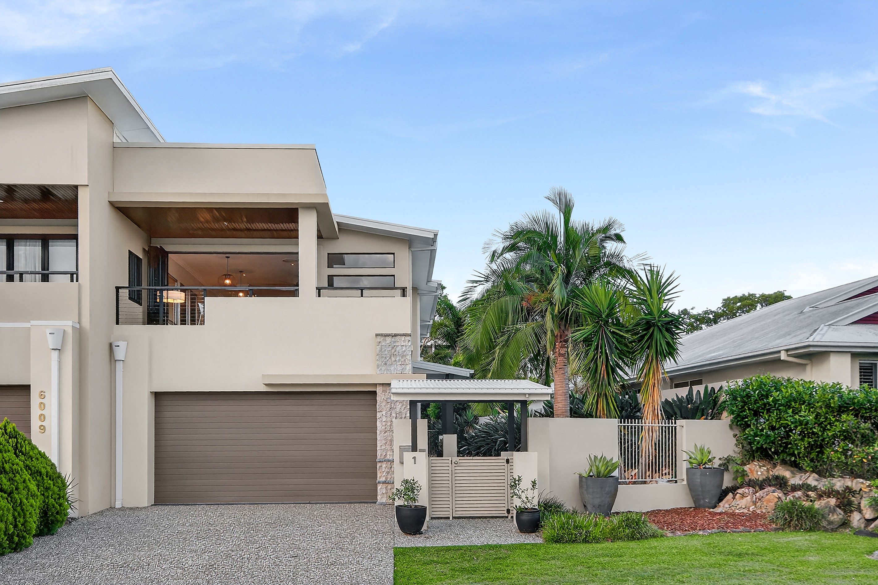 1/6009 The Boulevard, Benowa, QLD 4217