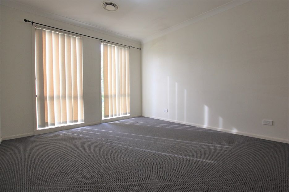 25 Keighran Mill Drive, Blair Athol, NSW 2560