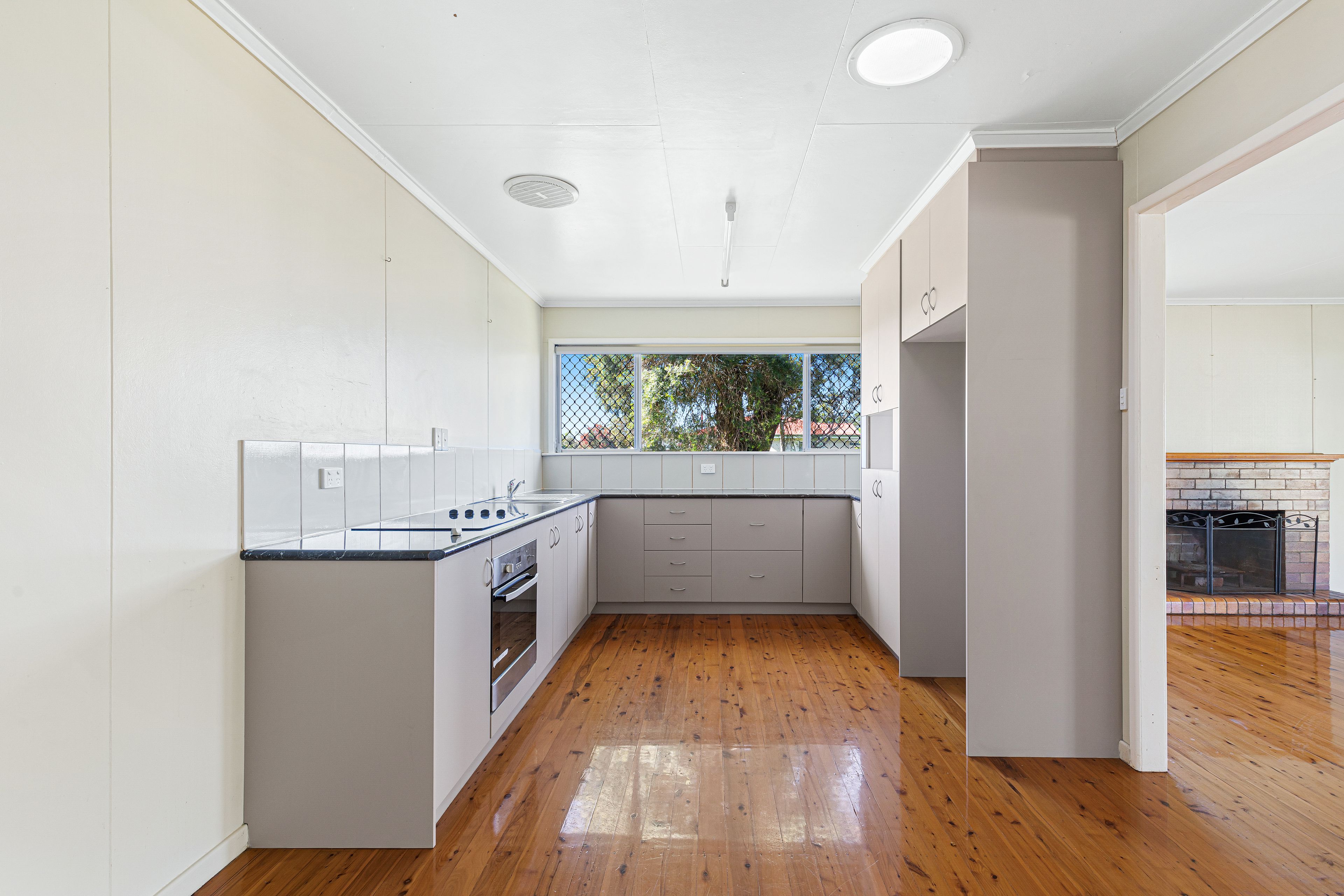 13 Talbot Street, Harristown, QLD 4350