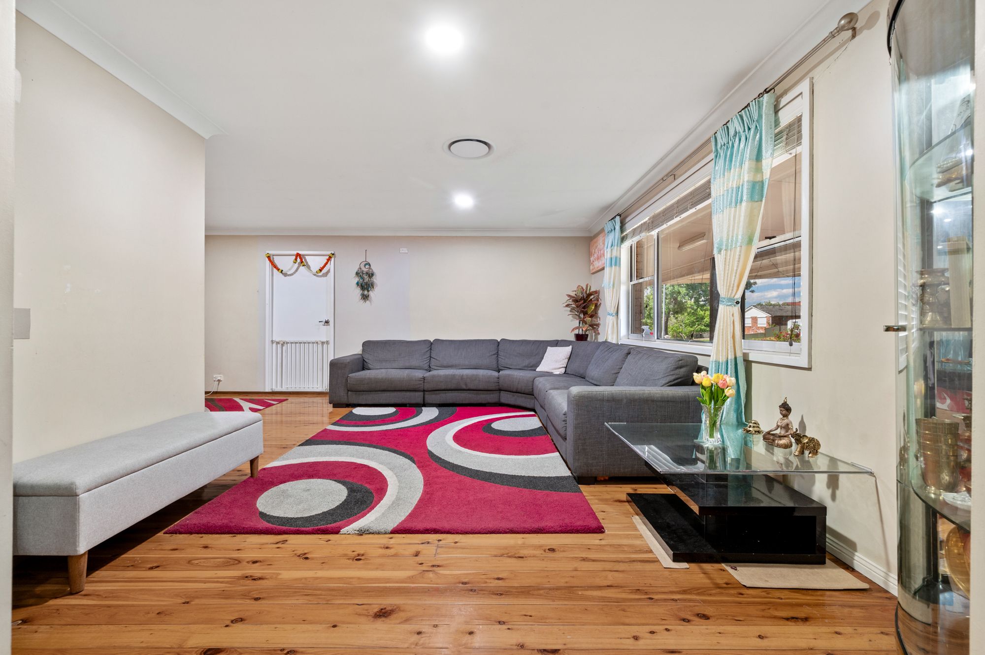 43 Aberfeldy Crescent, St Andrews, NSW 2566