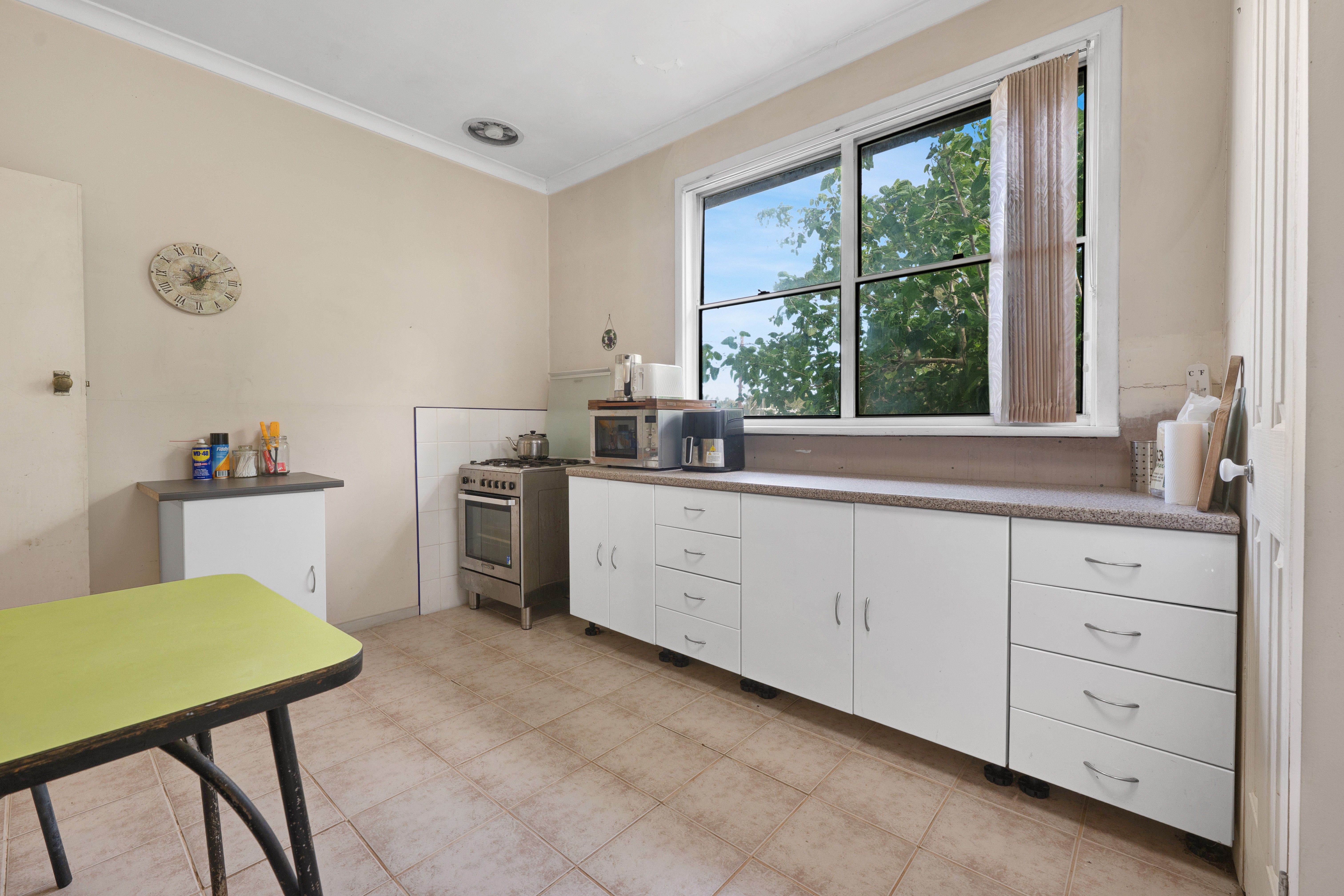 9 Ikewa Street — photo 7 of 18