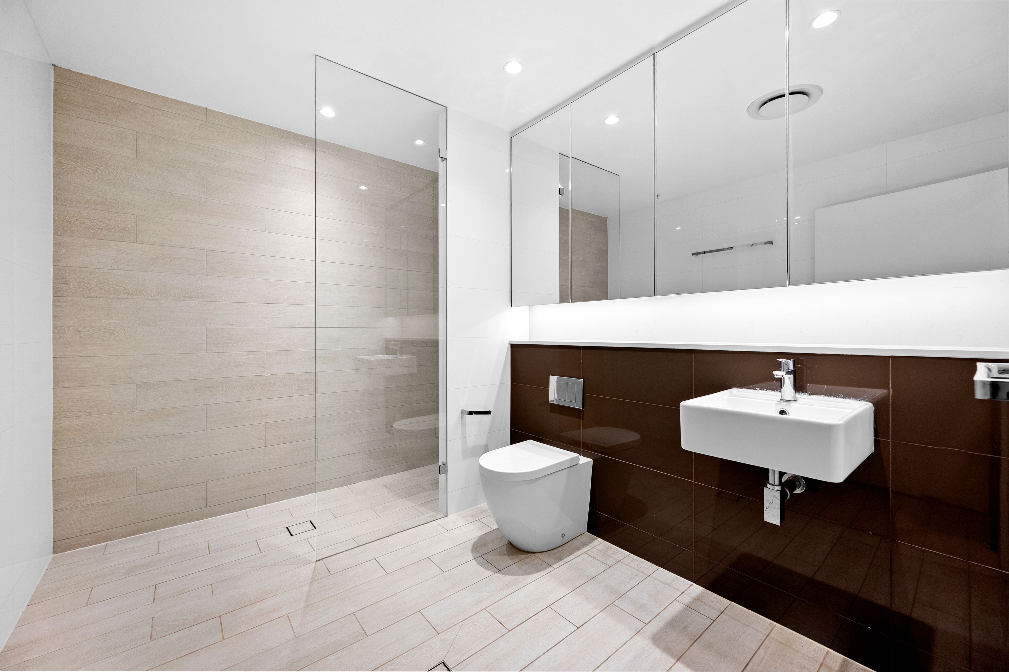210/6 Galloway Street — photo 7 of 18