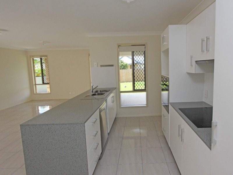 19a Jutland Street, Oxley, QLD 4075