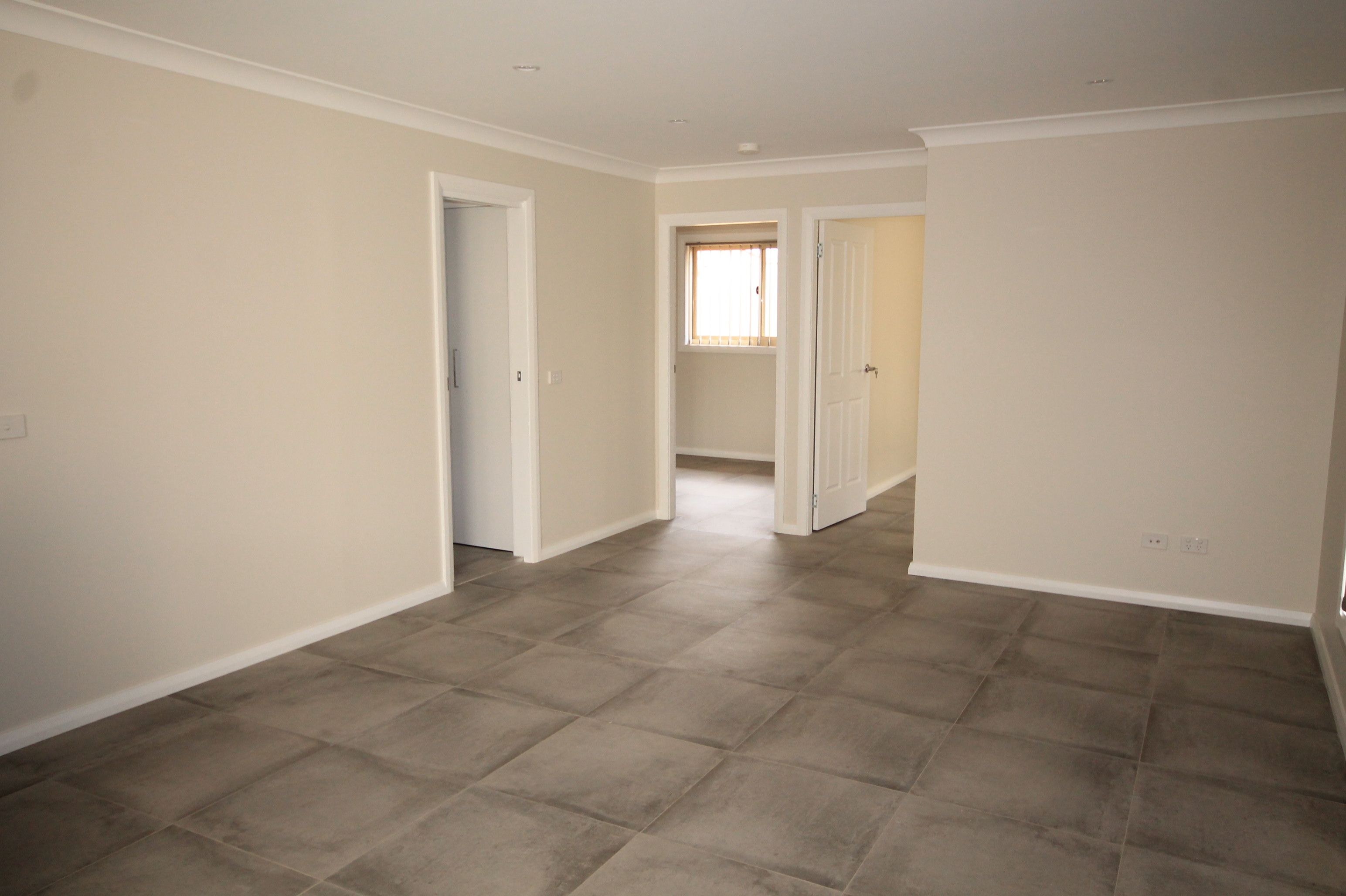 37A Falcon Circuit, Green Valley, NSW 2168