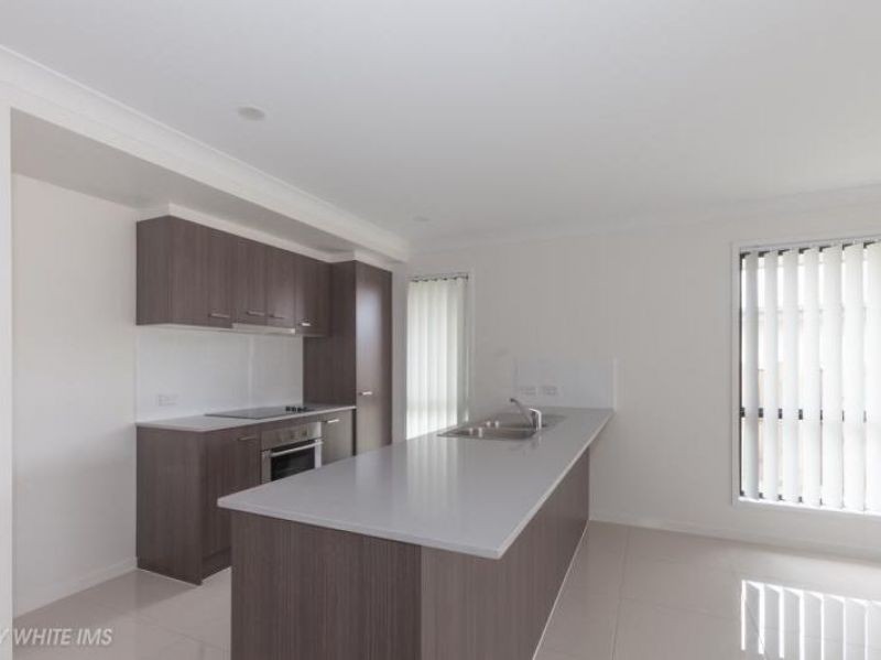 27A Lacewing Street, Rosewood, QLD 4340