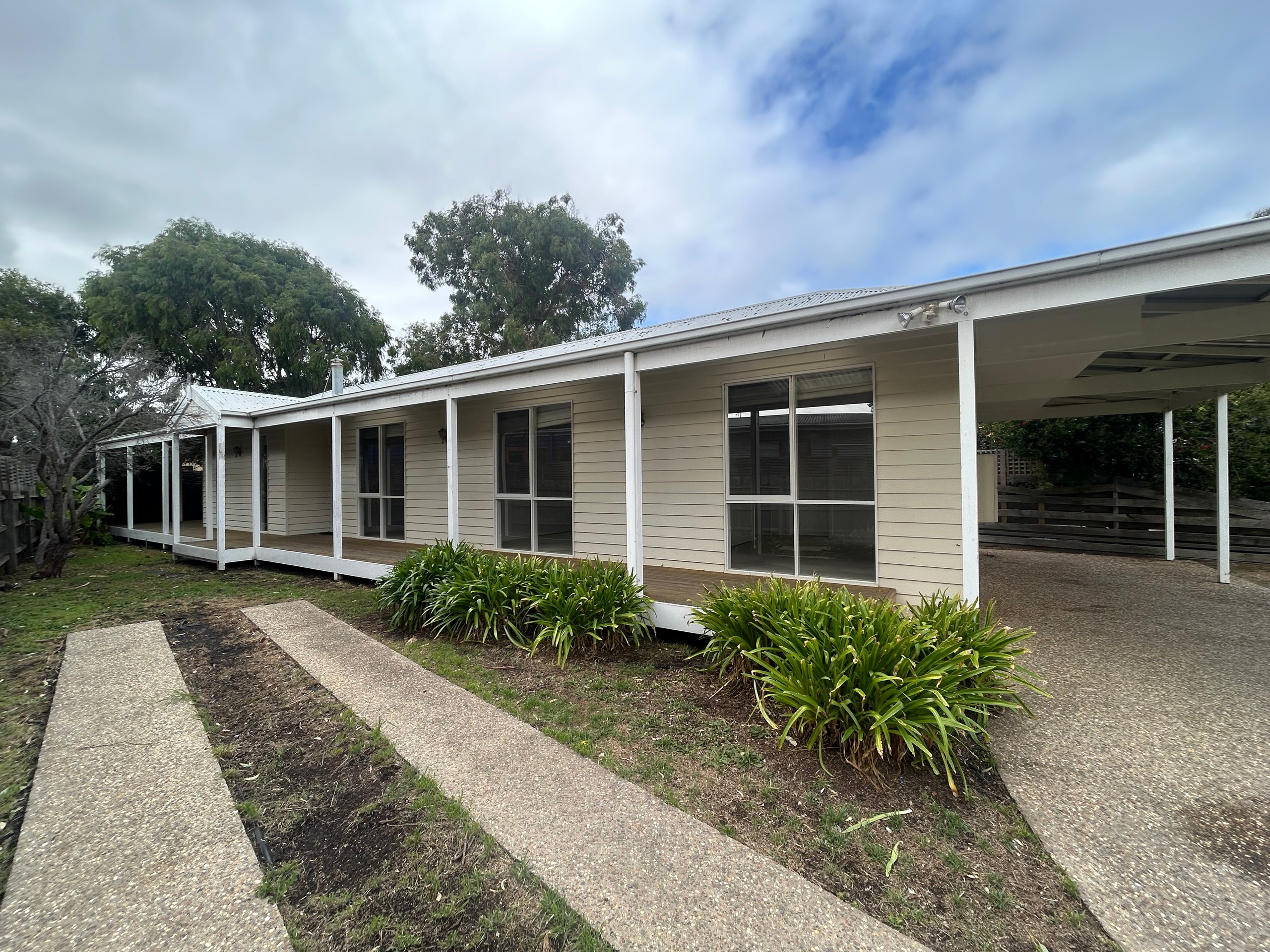 32 Sea Breeze Parade, Cape Paterson, VIC 3995