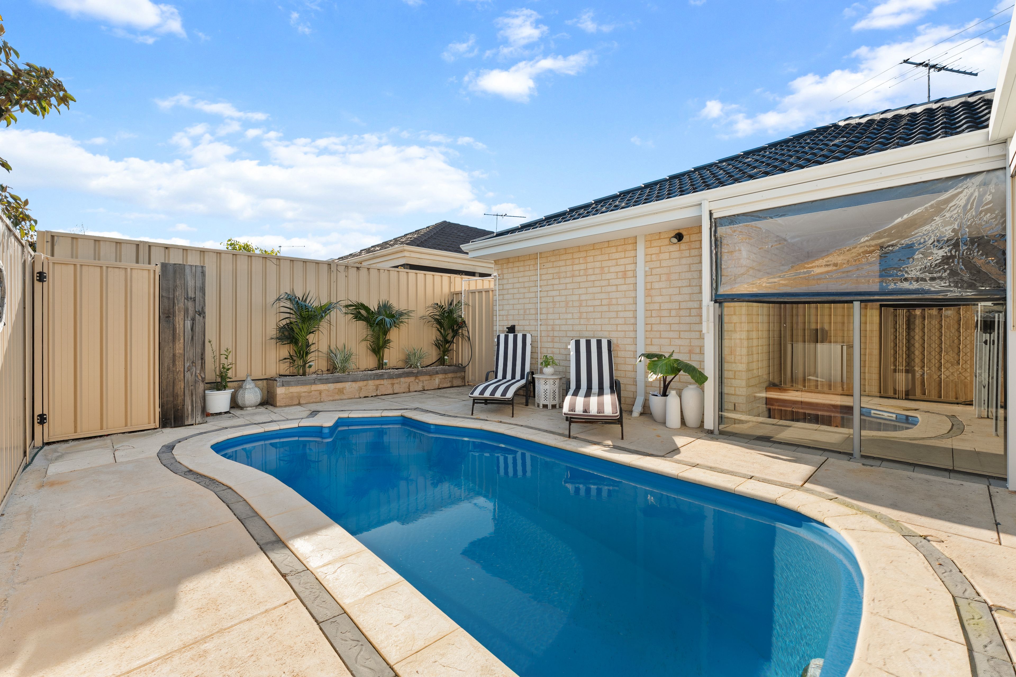 48 Baroness Road — photo 26 of 30