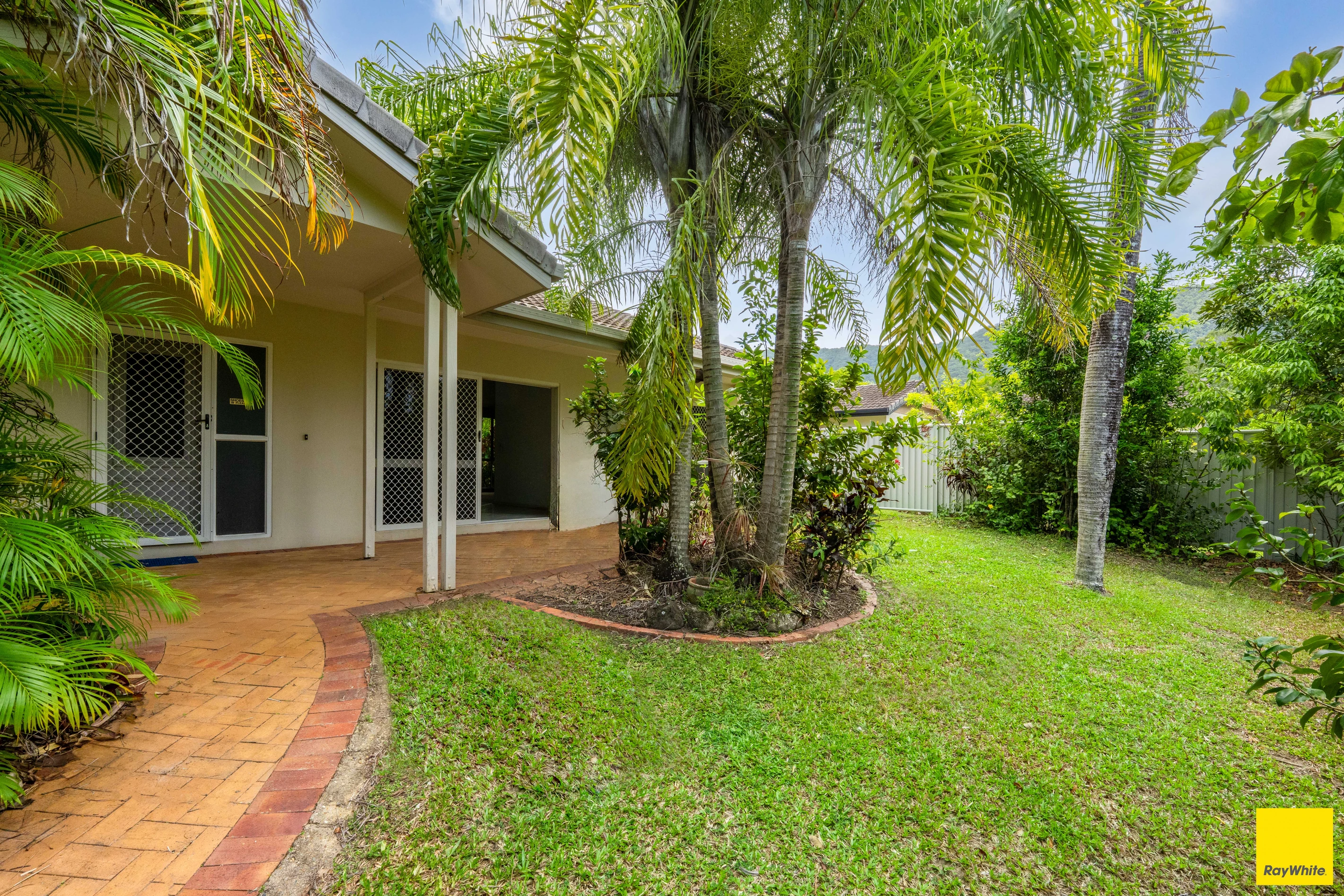 7 Green Avenue, Kewarra Beach, QLD 4879
