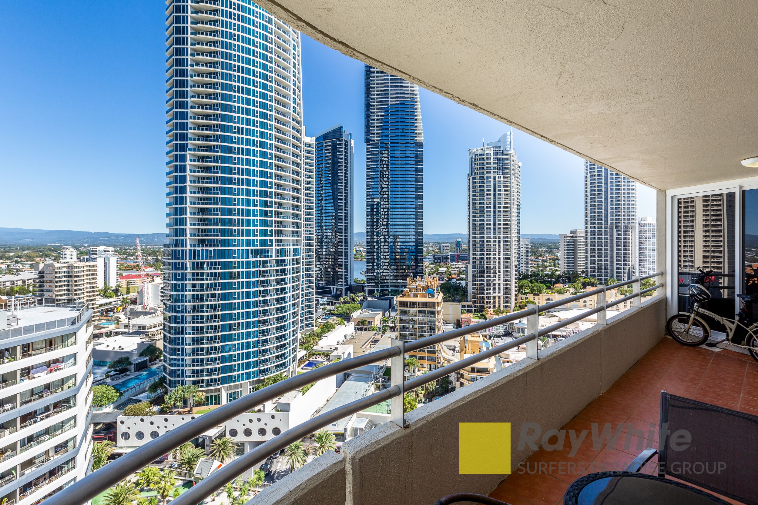 2004/20 The Esplanade, Surfers Paradise, QLD 4217