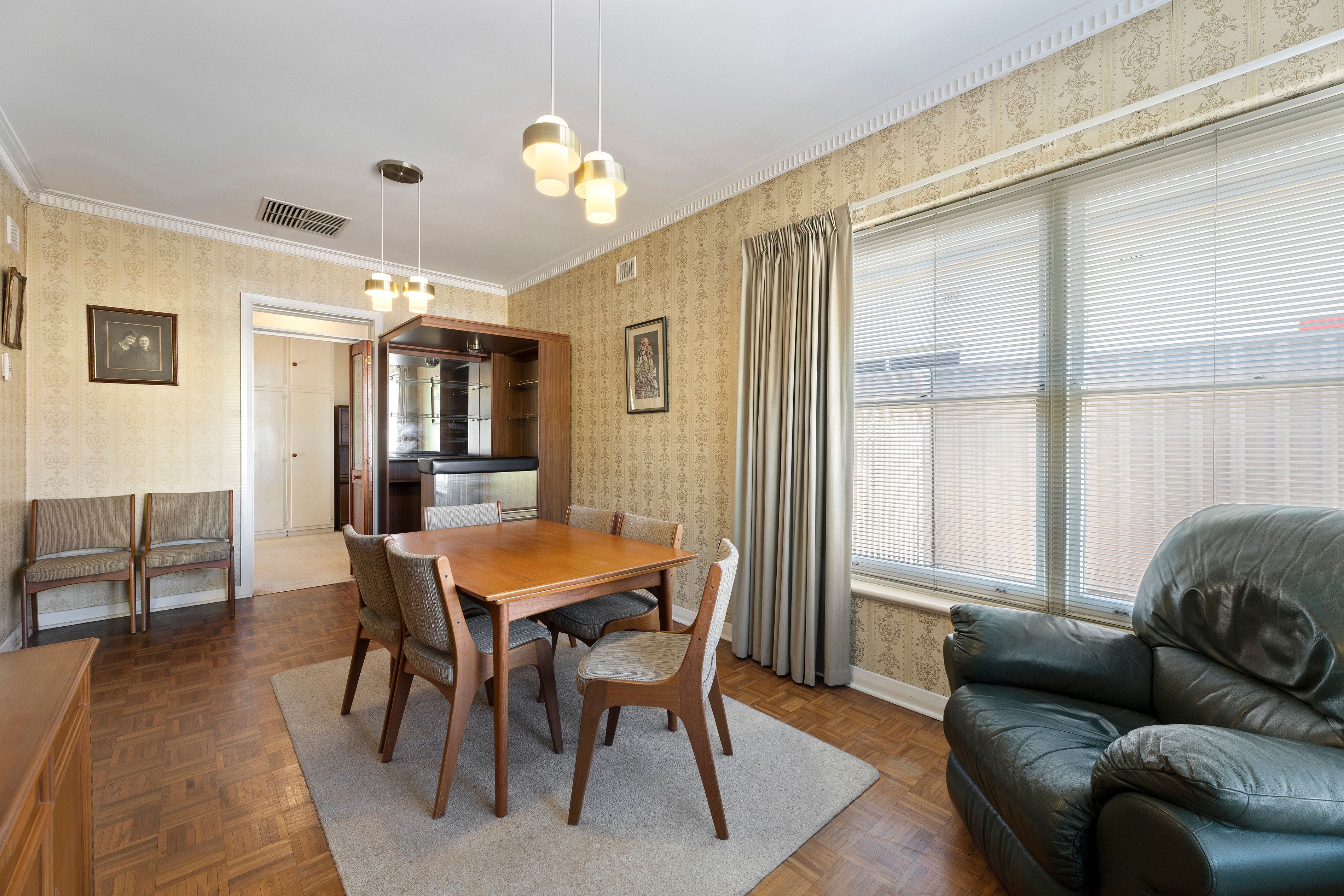 13 Eversley Avenue — photo 10 of 26