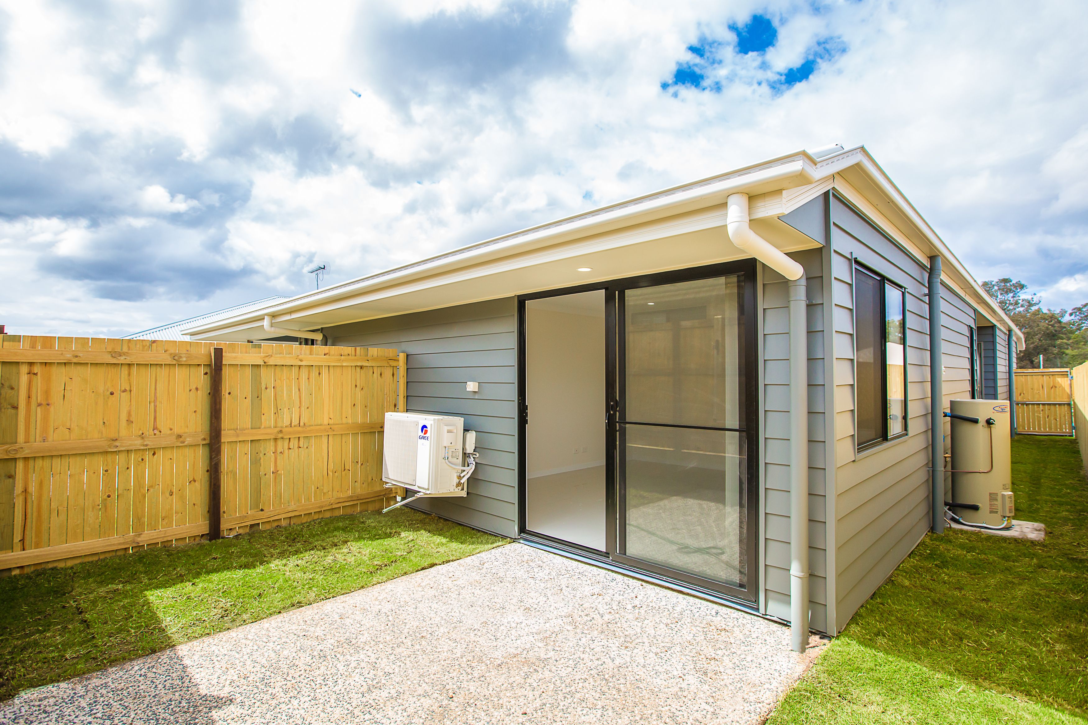 2/31 Kevin Mulroney Drive, Flinders View, QLD 4305