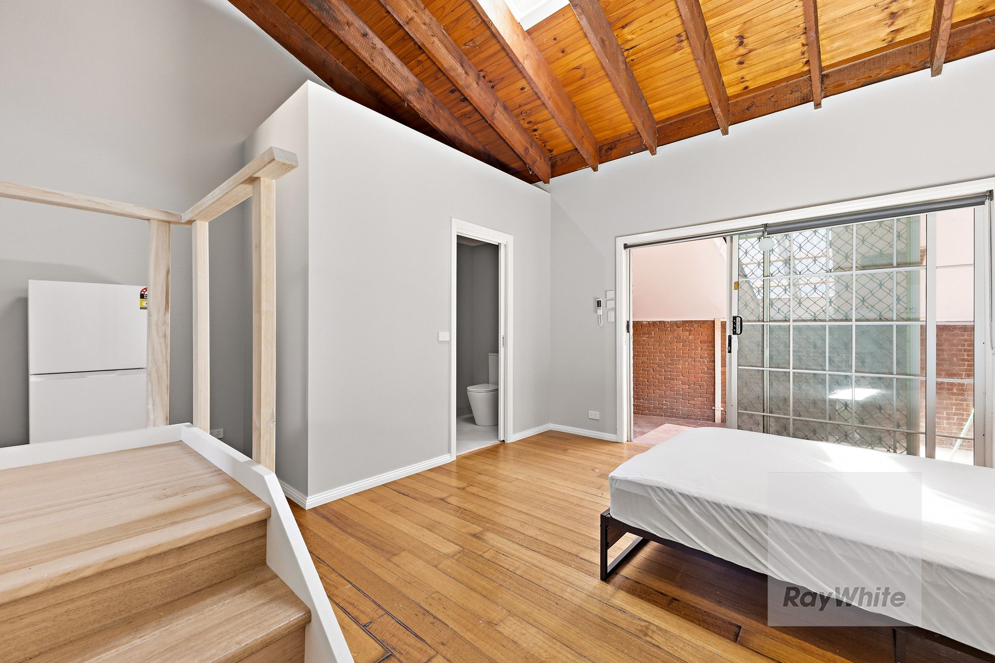 67 Veronica Crescent — photo 5 of 14