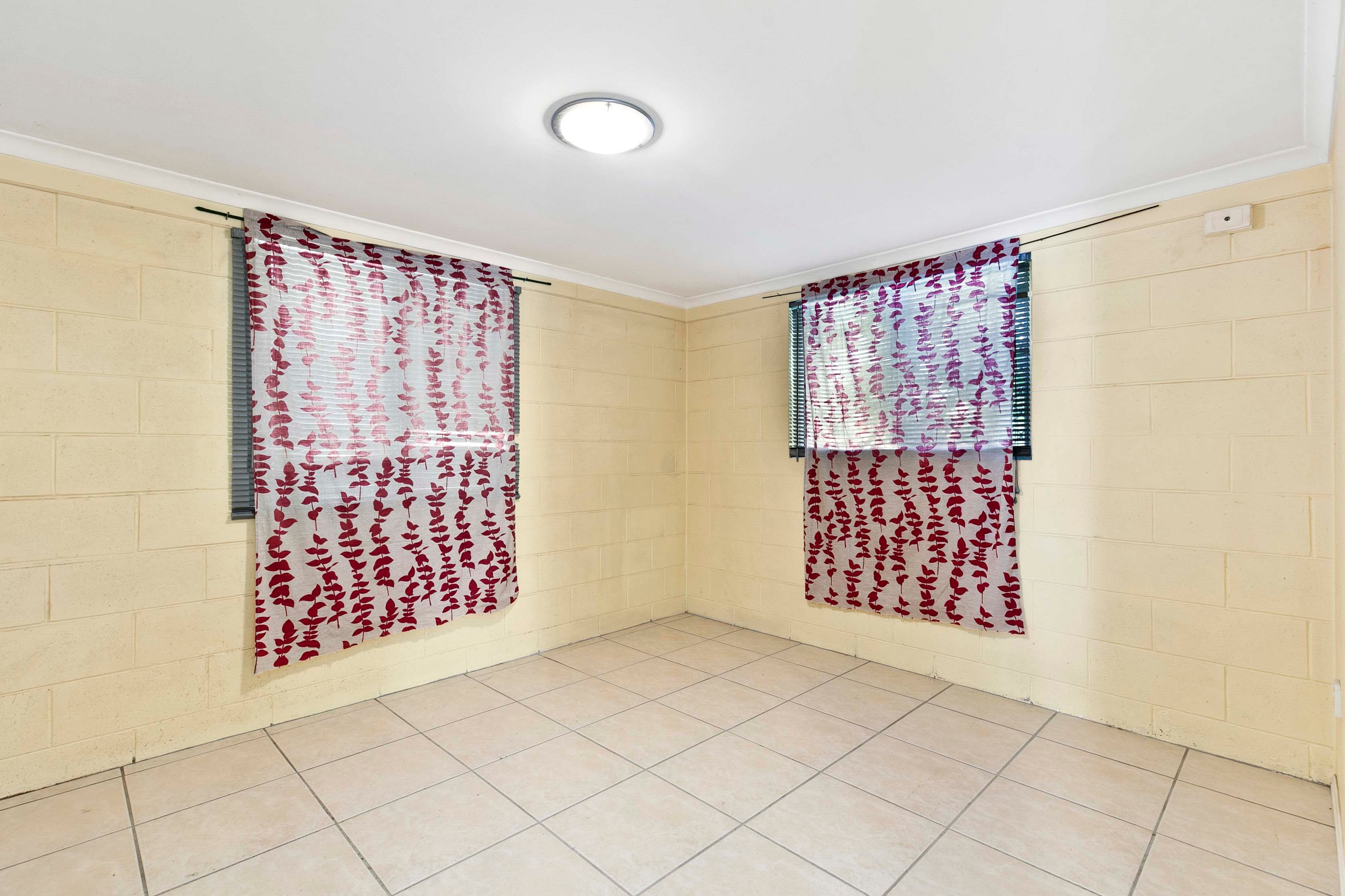 44 King Street — photo 20 of 30