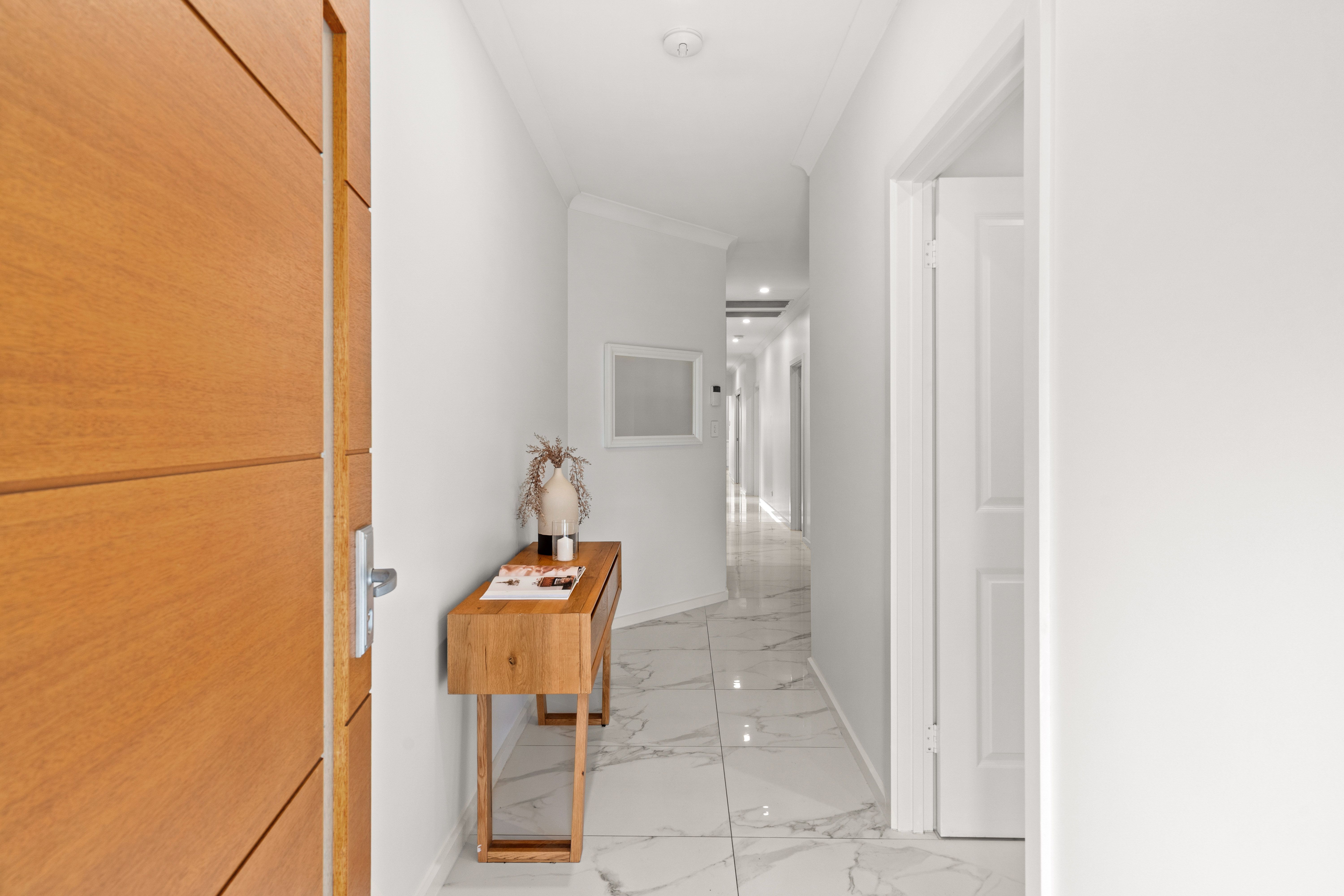 10 Colac Street — photo 4 of 25