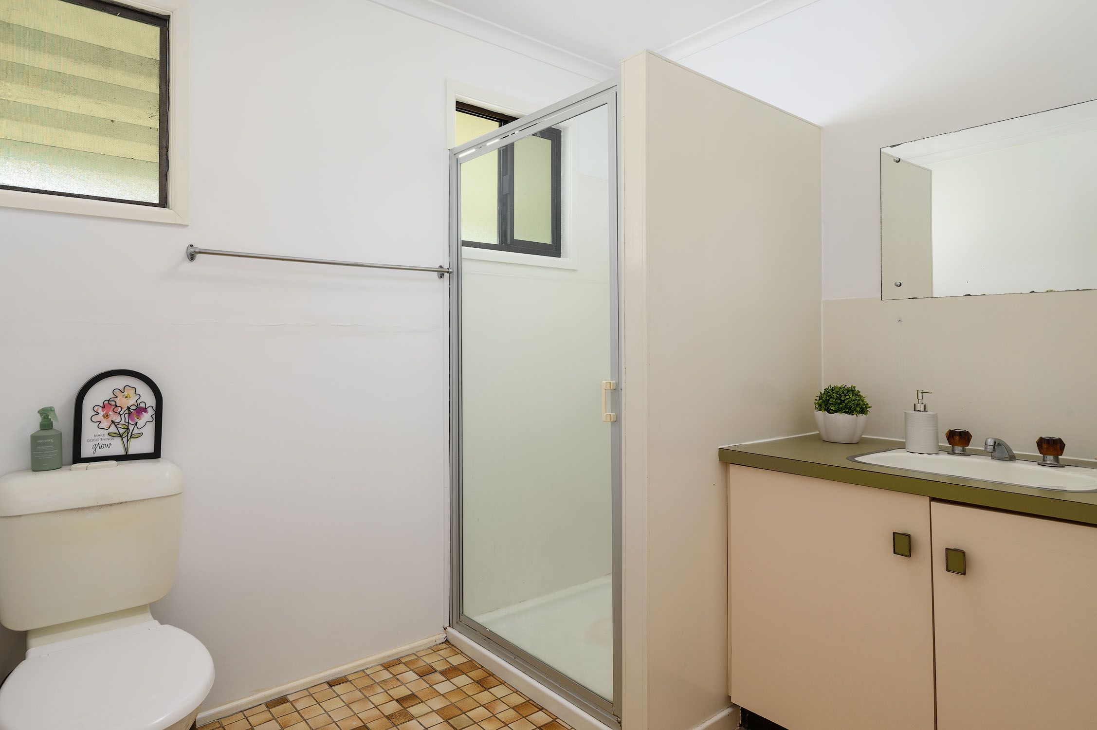 11 Withey Street — photo 9 of 16
