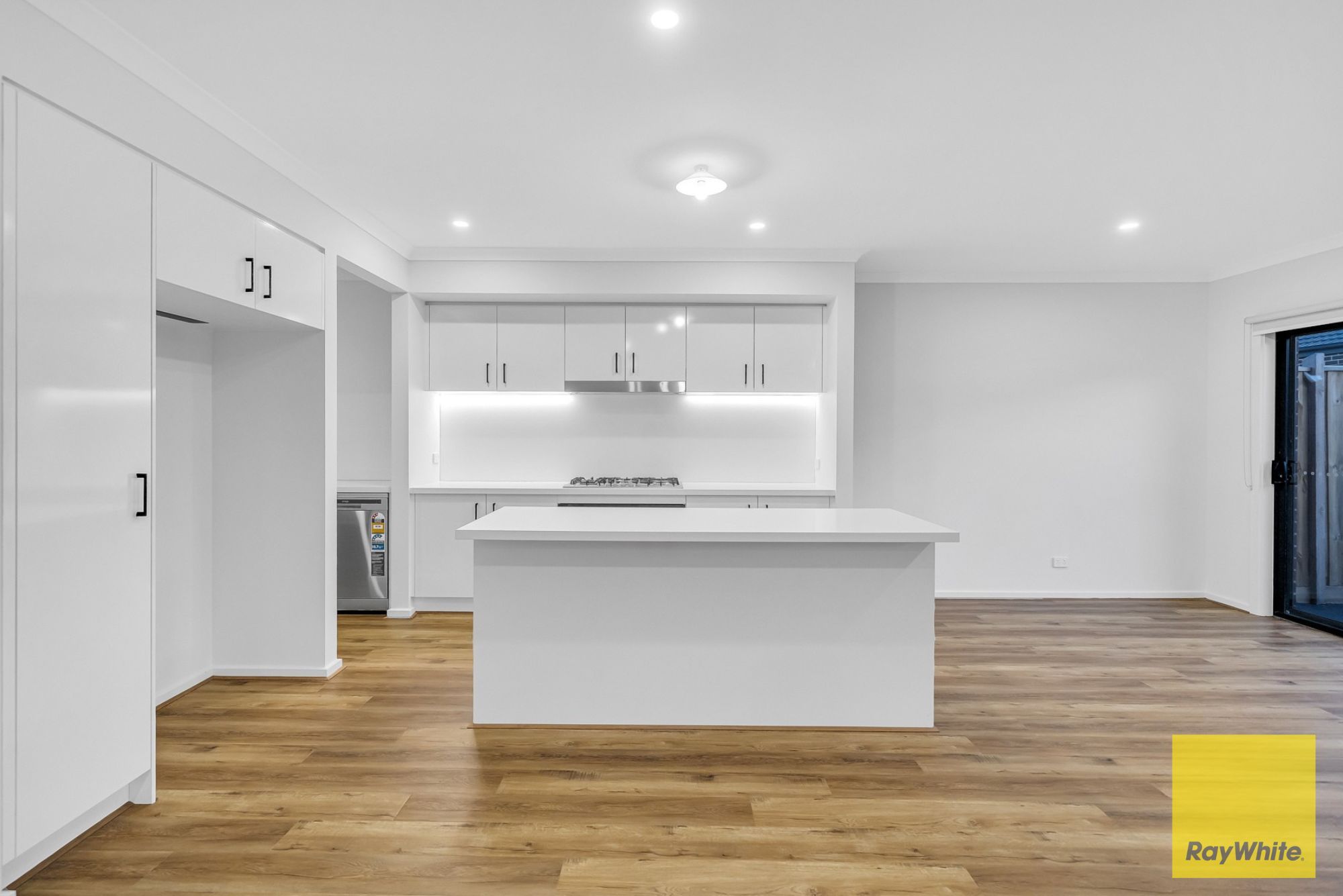 22 Timberland Drive — photo 12 of 16
