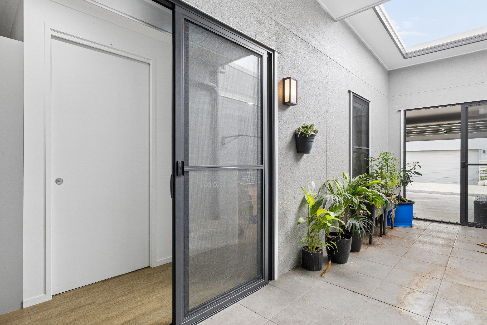 30 Plaza Place — photo 11 of 24