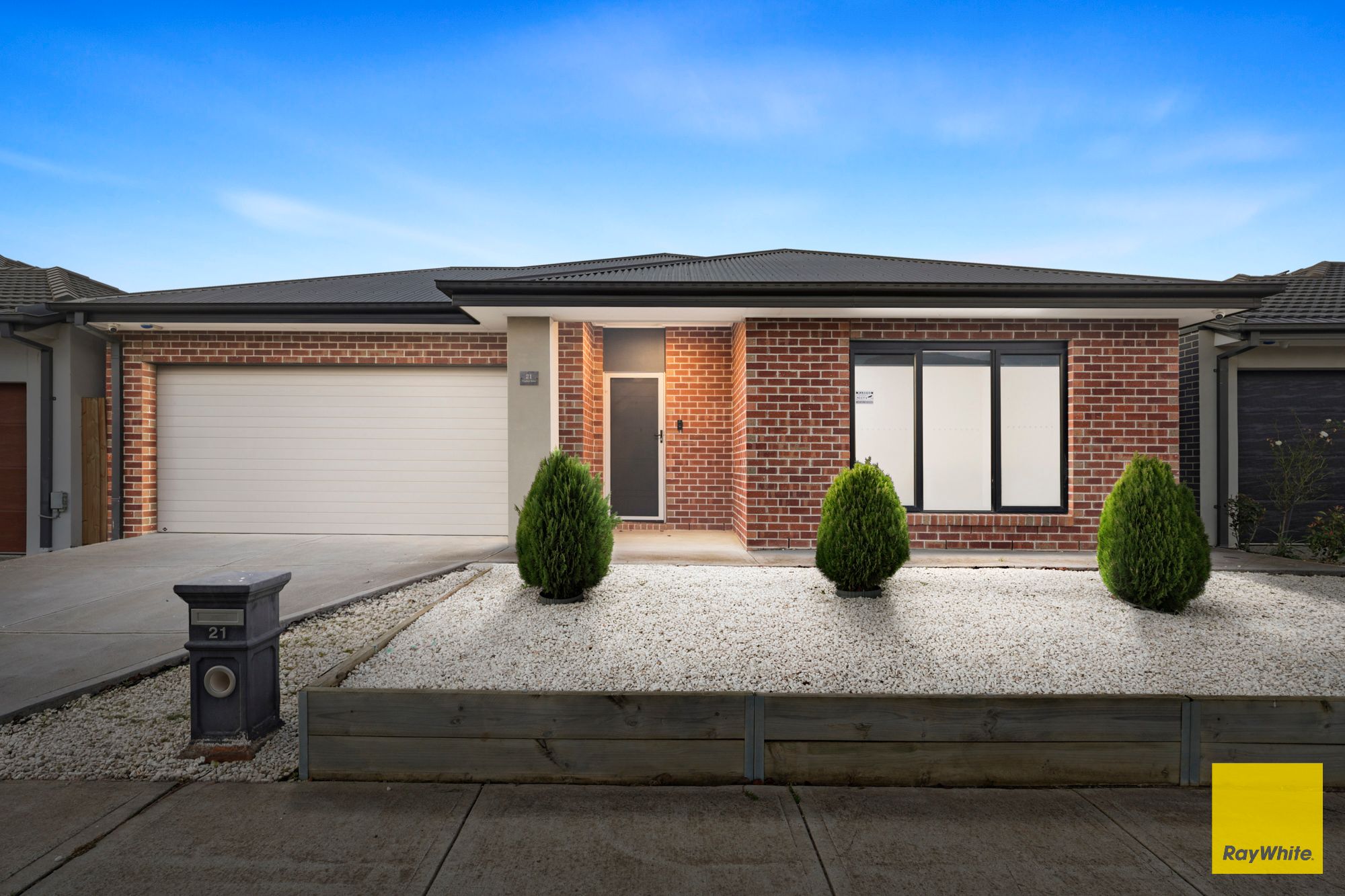 21 Urquhart Street — photo from Ray White Mickleham