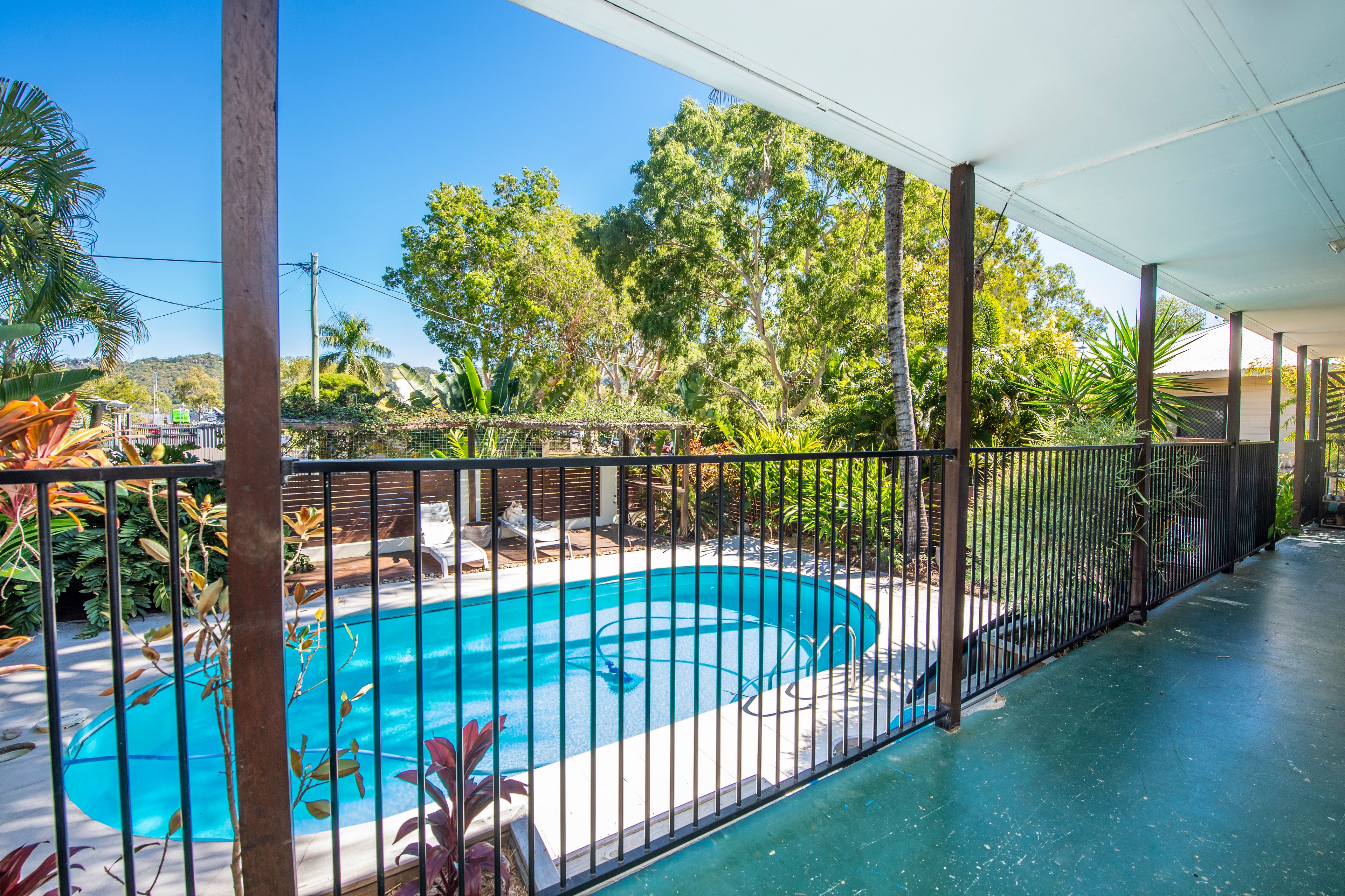 4 Boulder Court, Nelly Bay, QLD 4819