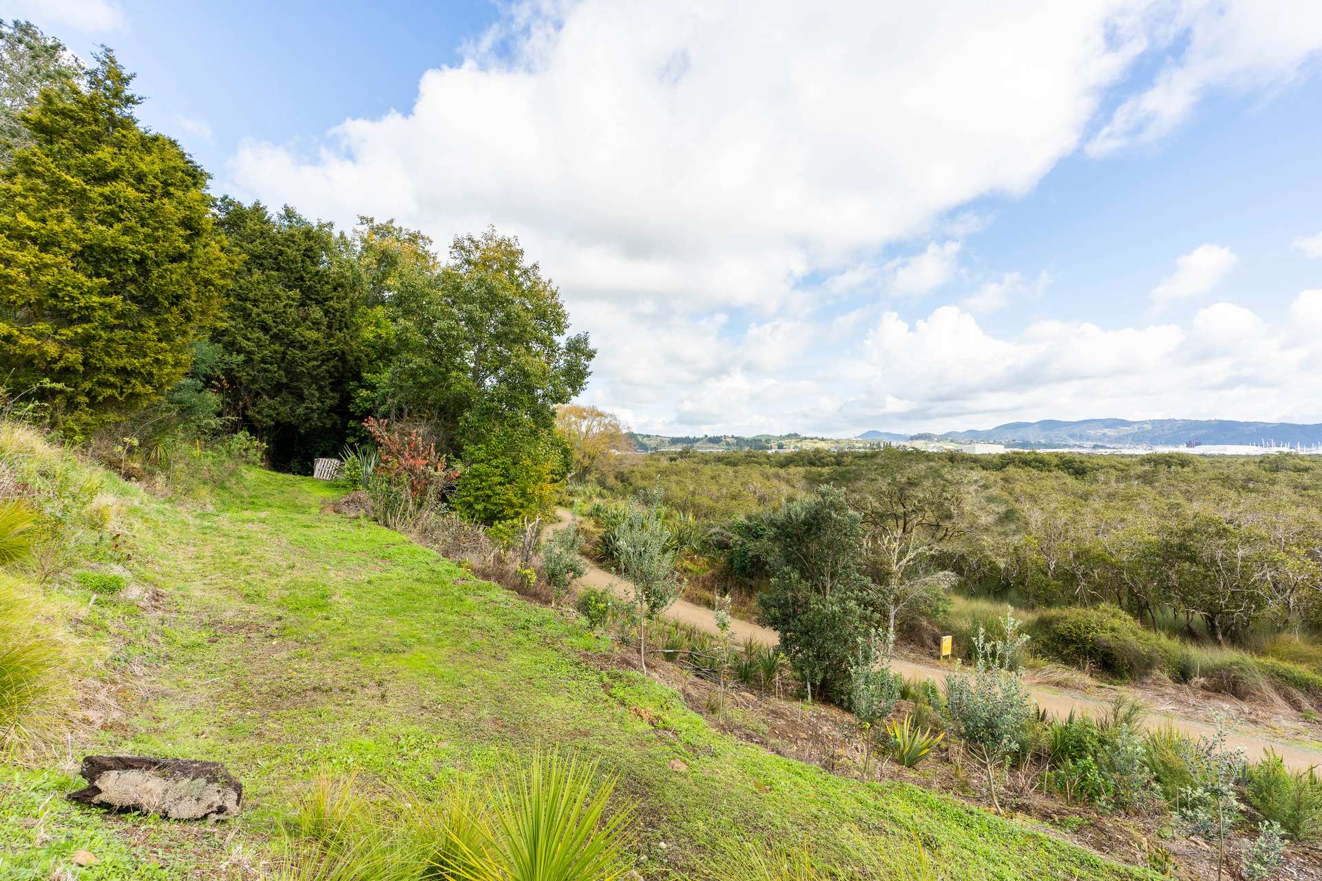 29 Waimahanga Road photo 8