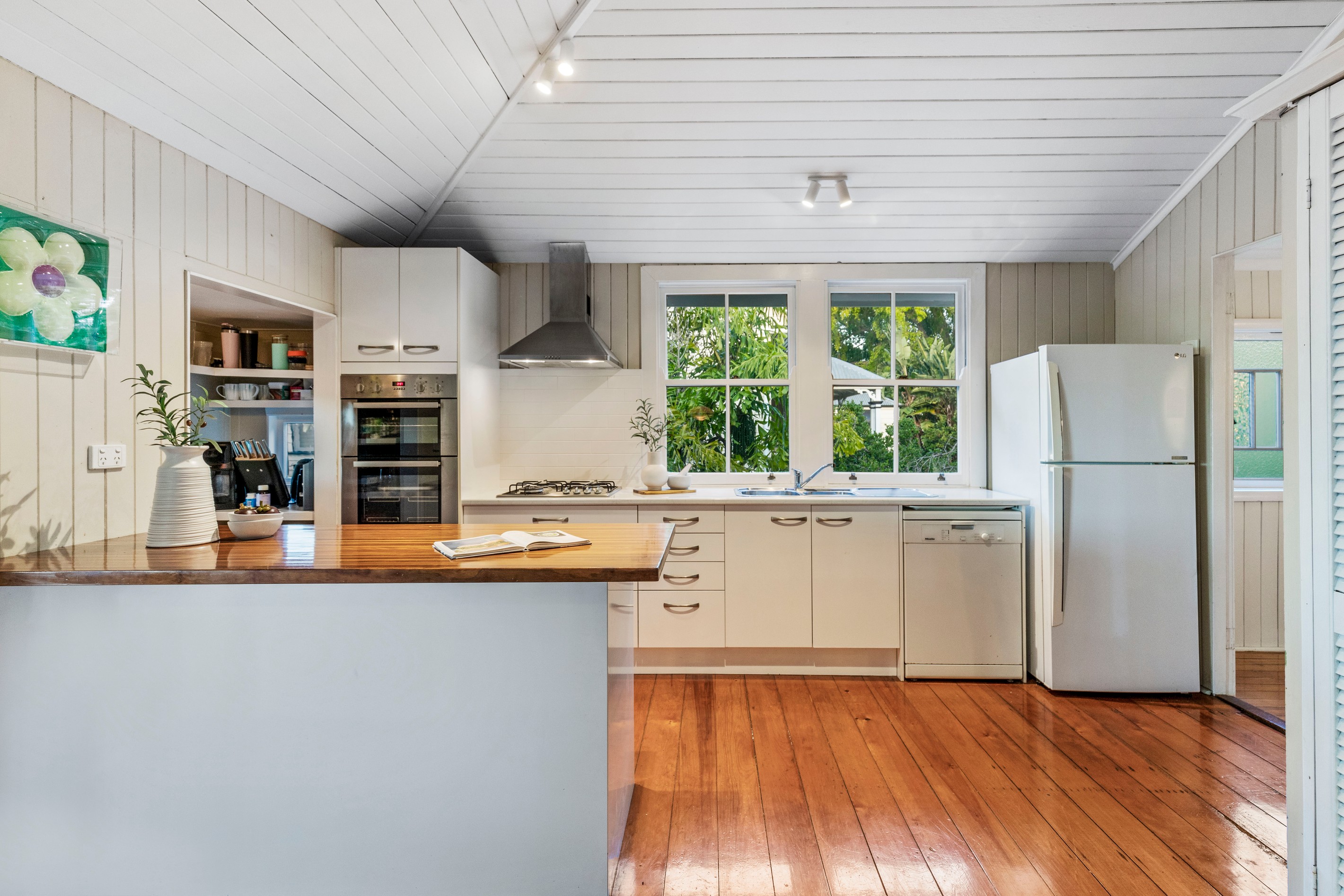107 Rode Road, Wavell Heights, QLD 4012