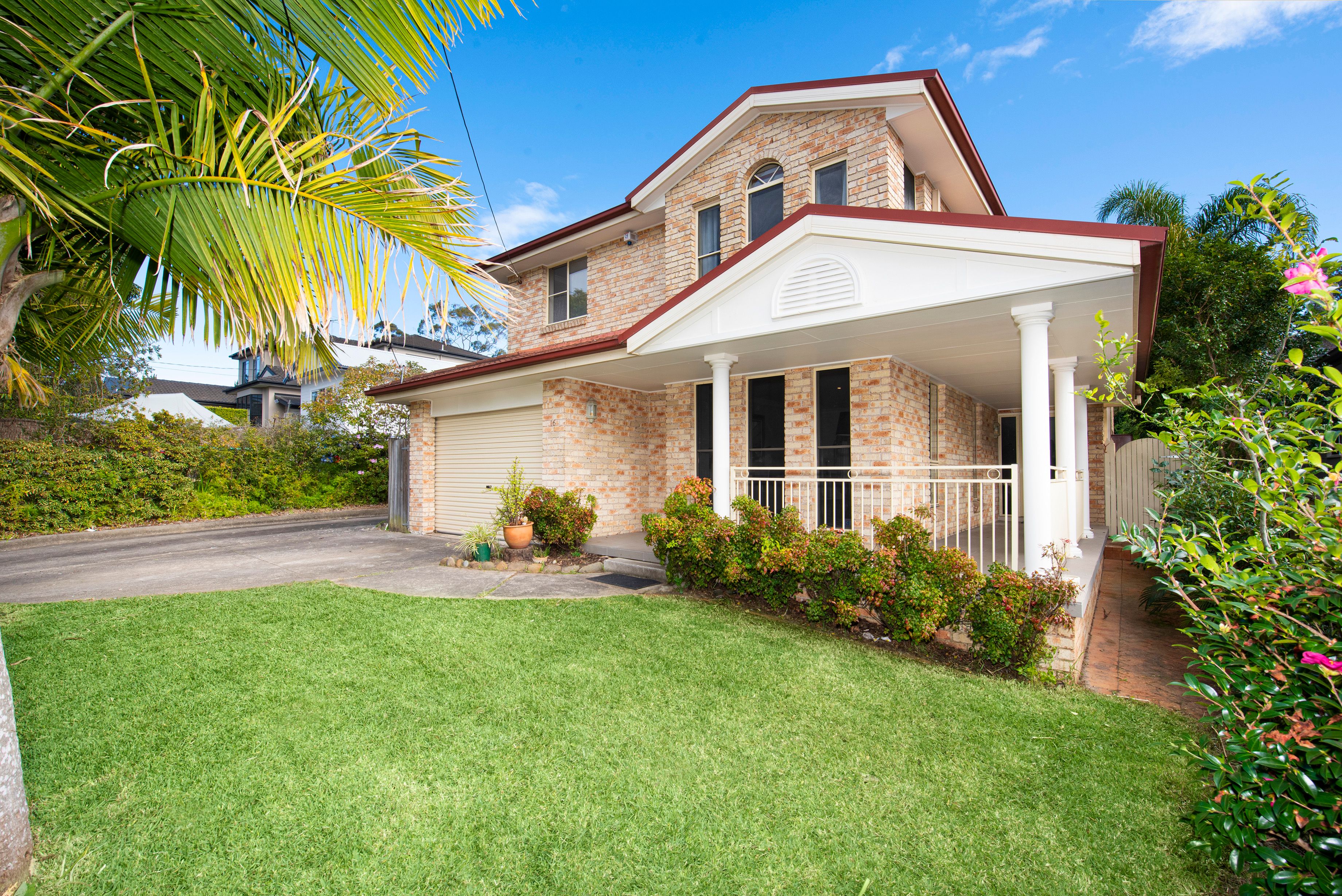 16 Woodlands Road, Forestville, NSW 2087