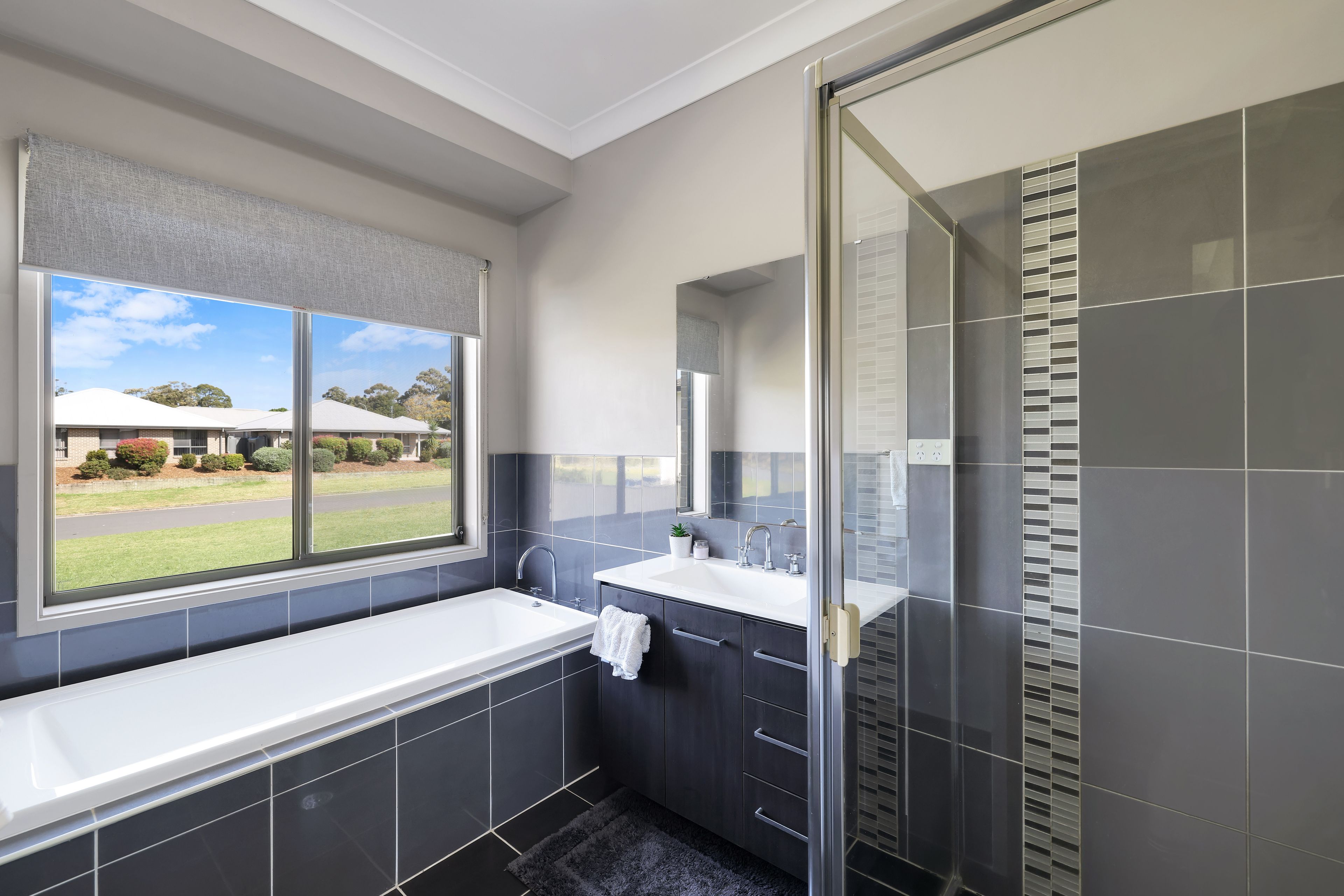 7 Hawthorn Avenue — photo 14 of 25