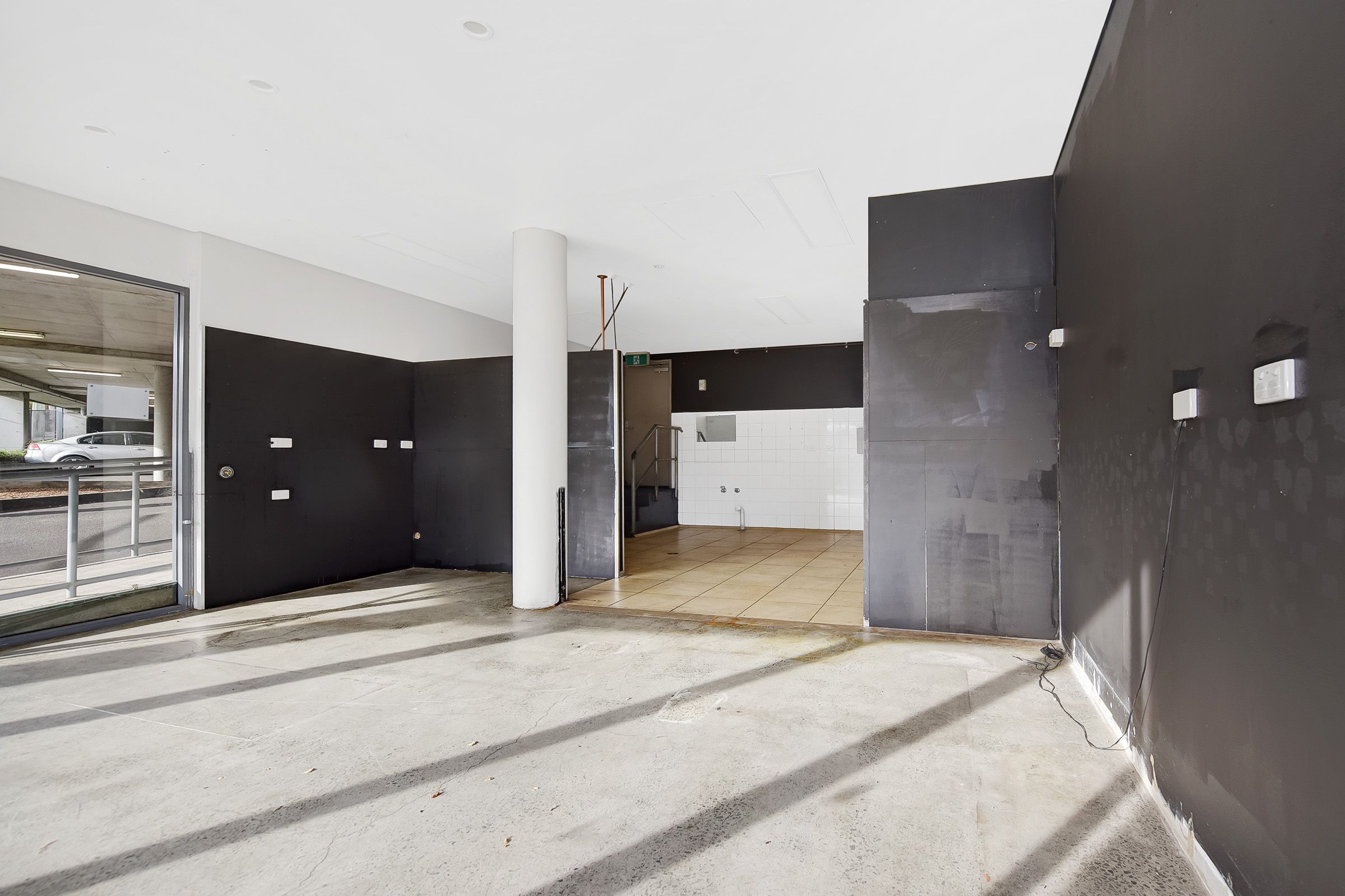 Shop 4, 203 Avoca Drive, Green Point, NSW 2251