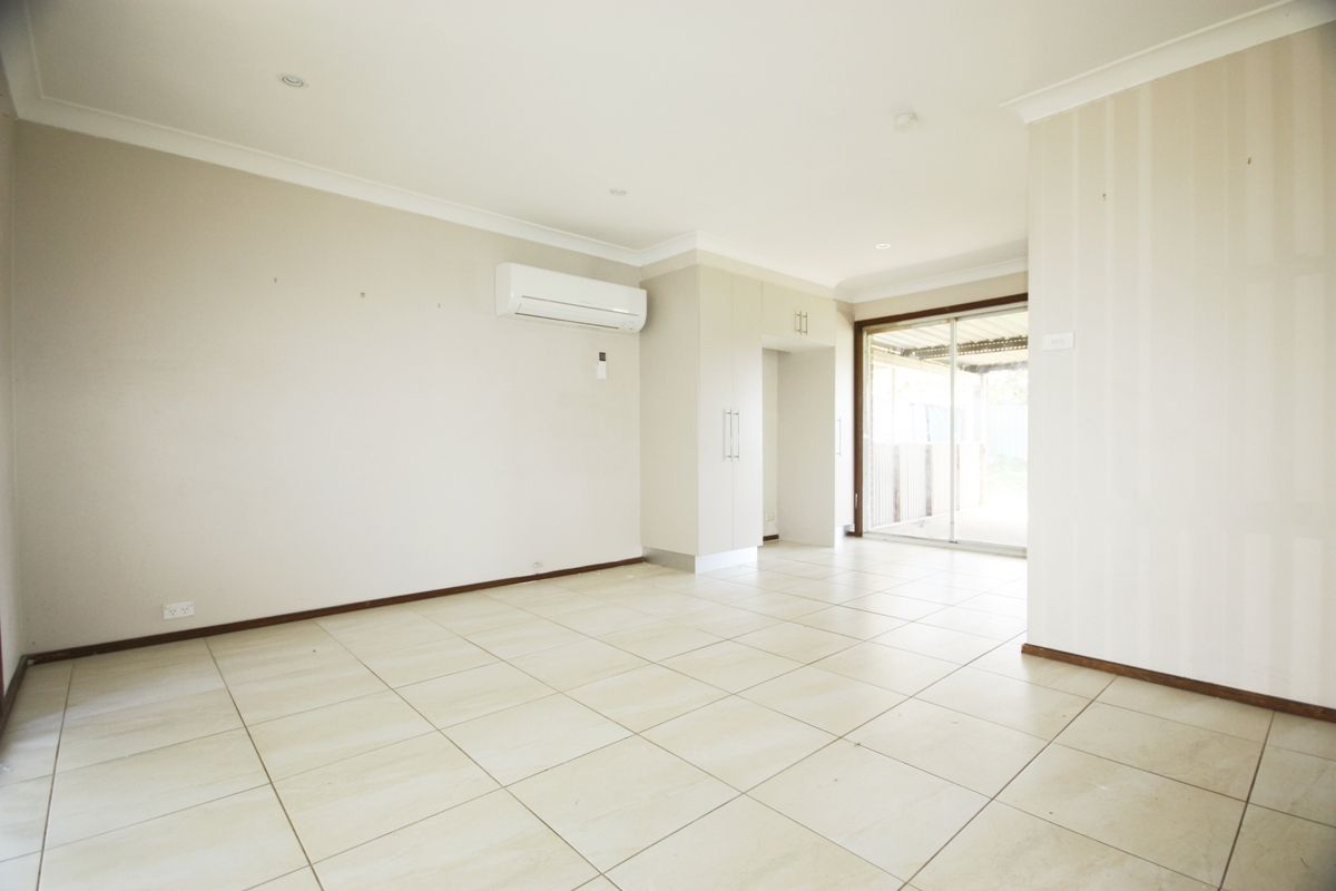 17 Blairgowrie Circuit, St Andrews, NSW 2566