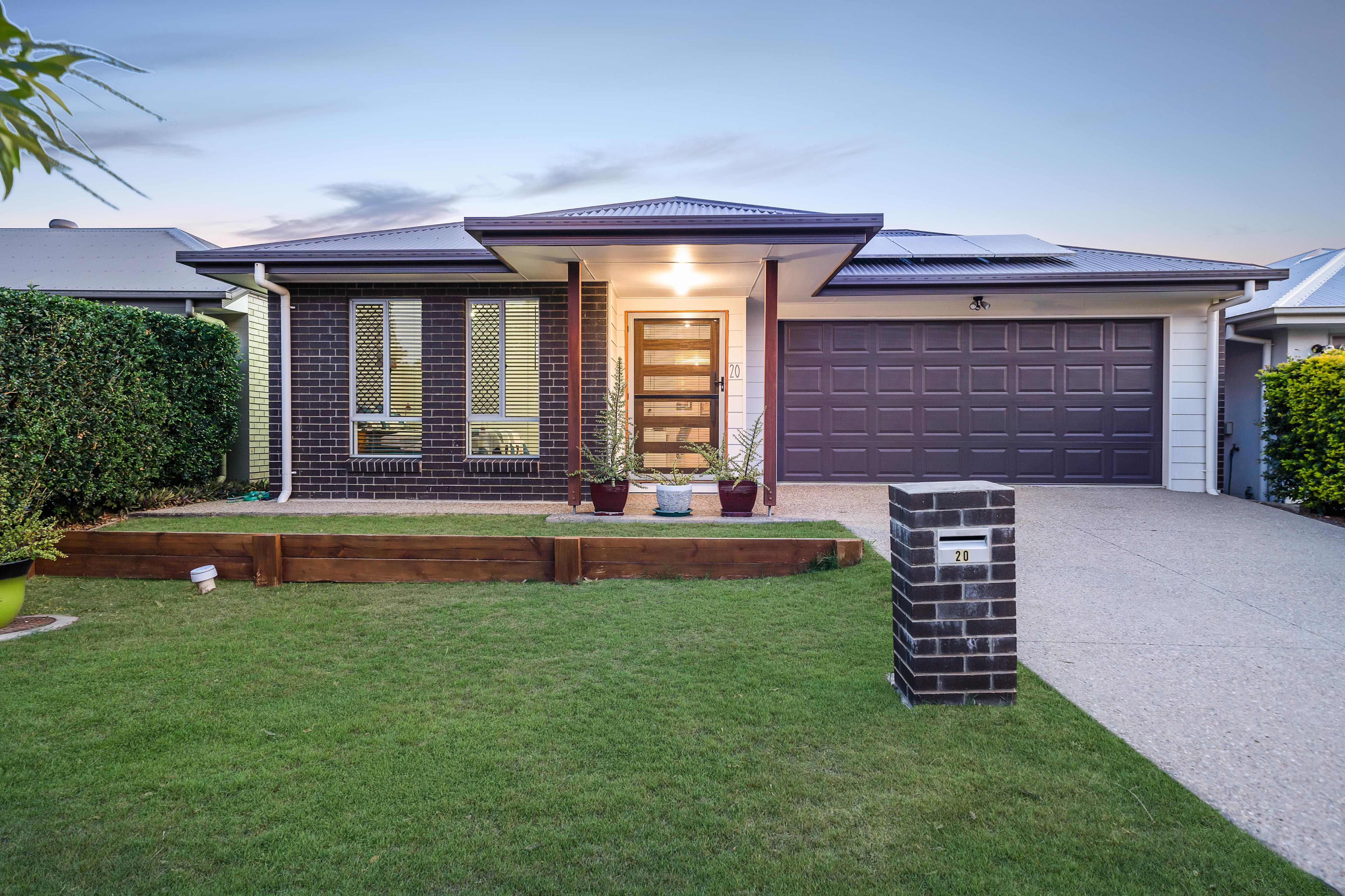 20 Stoneleigh Reserve Boulevard, Logan Reserve, QLD 4133